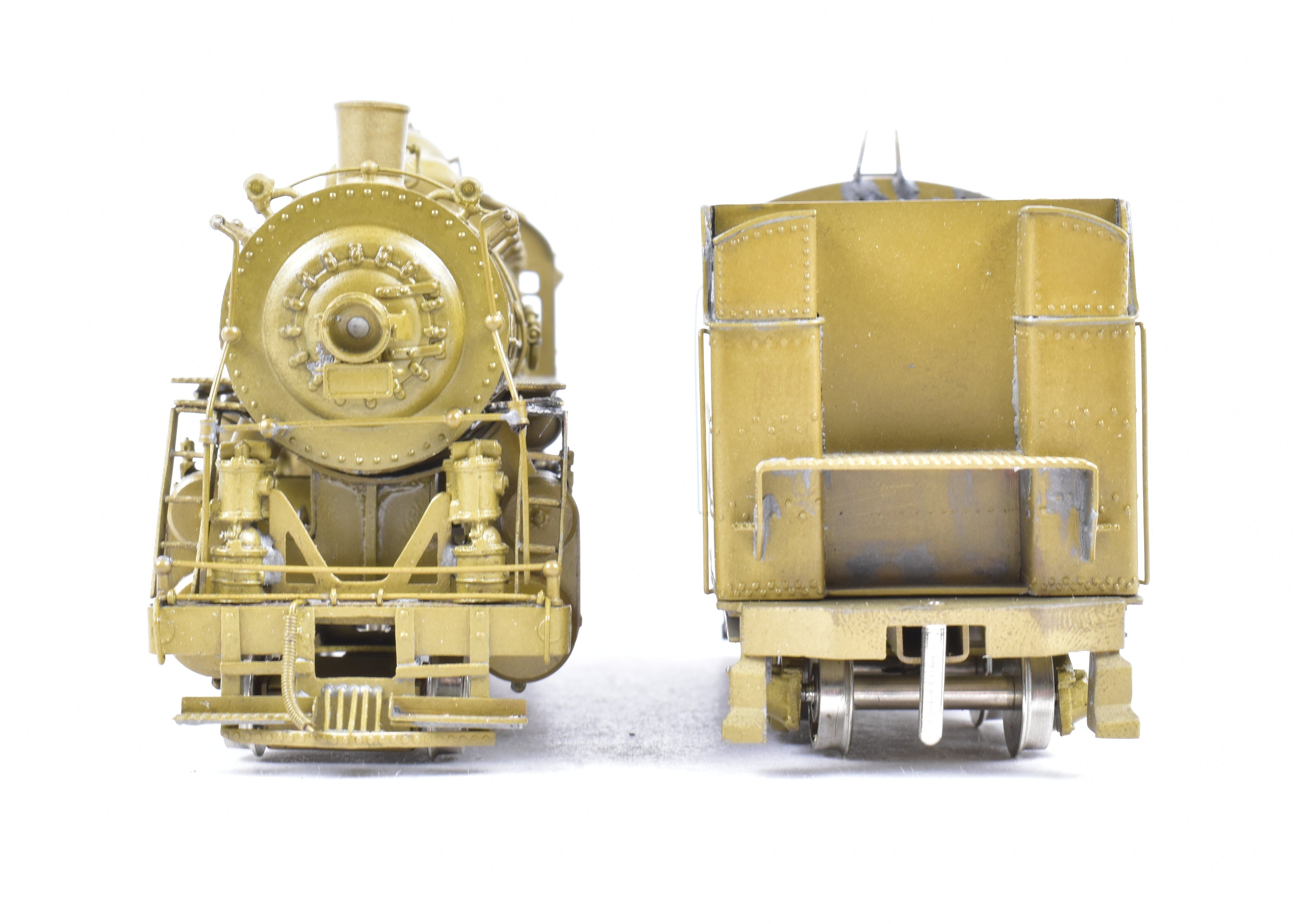 HO Scale Brass Hallmark Models Illinois Central 2-8-0 Steam Locomotive Model