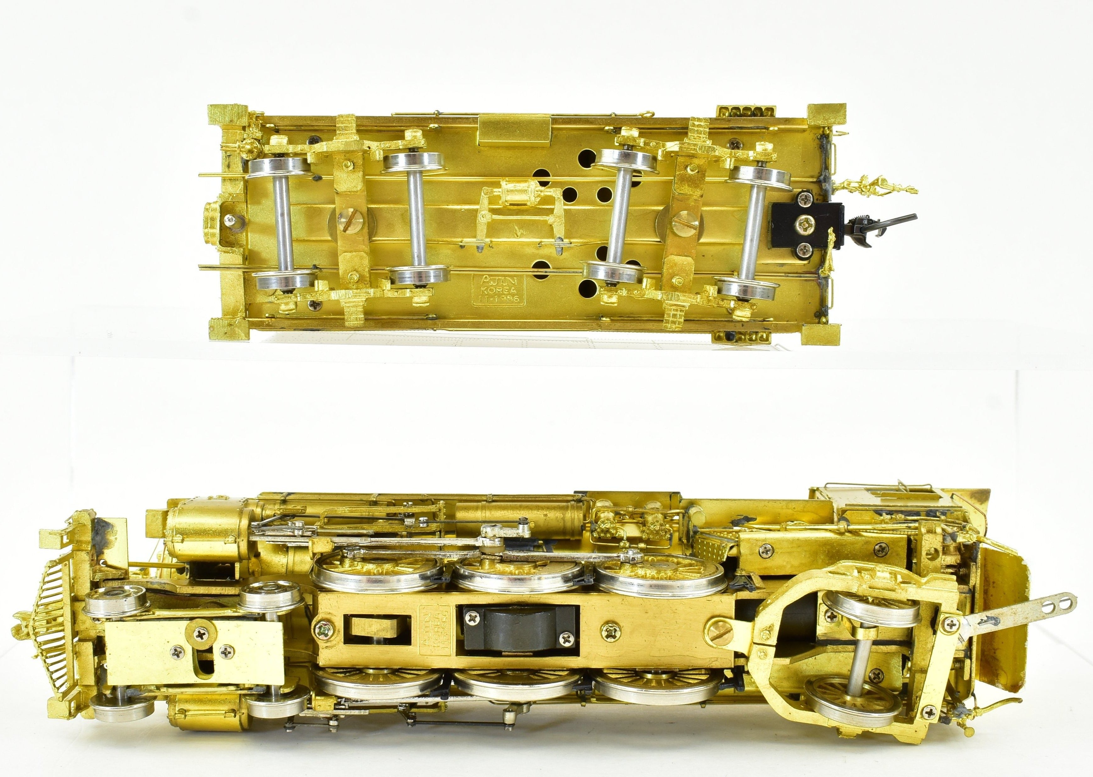 HO Scale Brass Model Train - Overland Models' Monon K - 5a 4 - 6 - 2 Pacific Locomotive by Ajin Precision