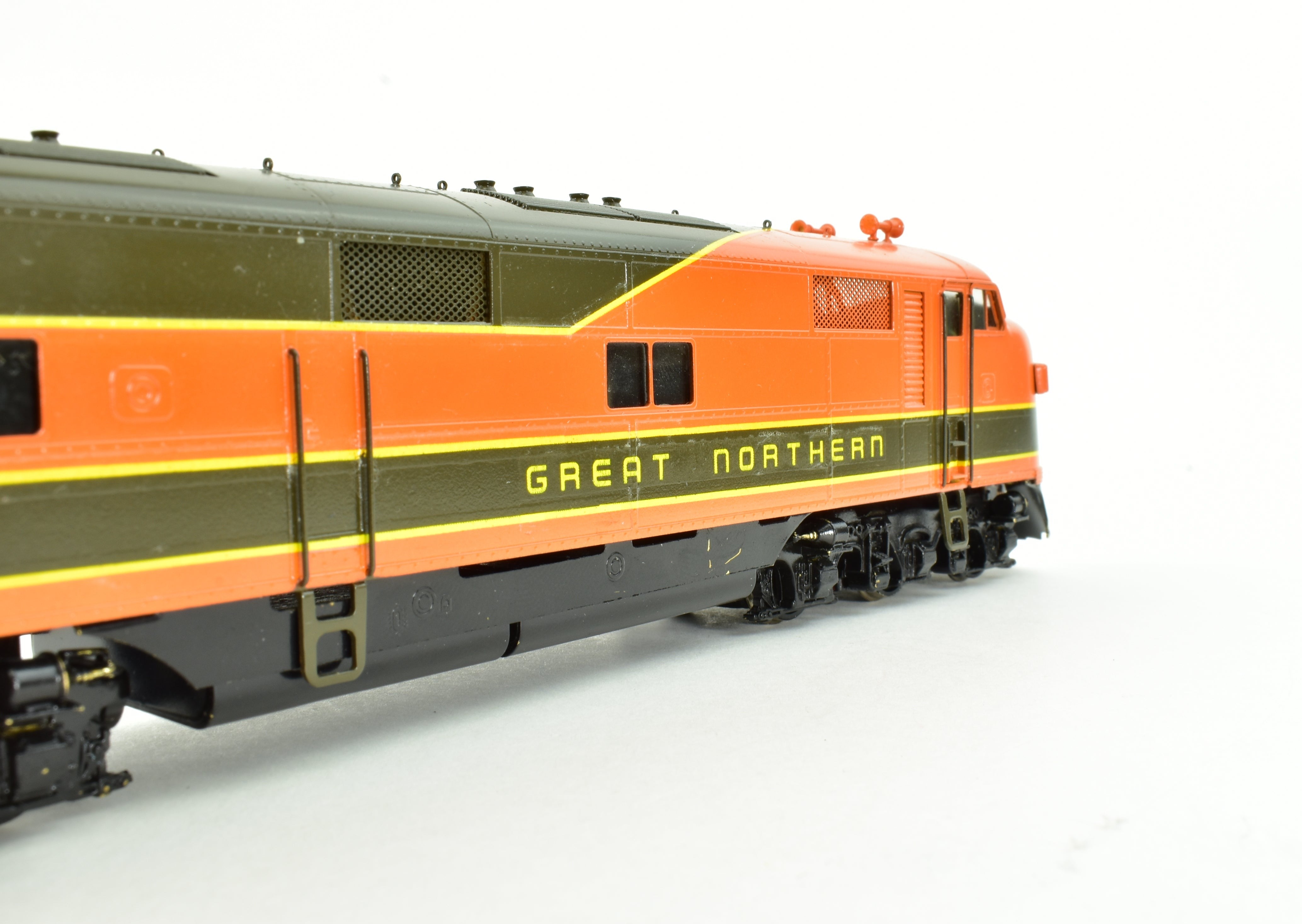 HO Scale Brass Oriental Limited Model Train - Great Northern EMD E7A 2000 HP Standard CP with High - Quality Features