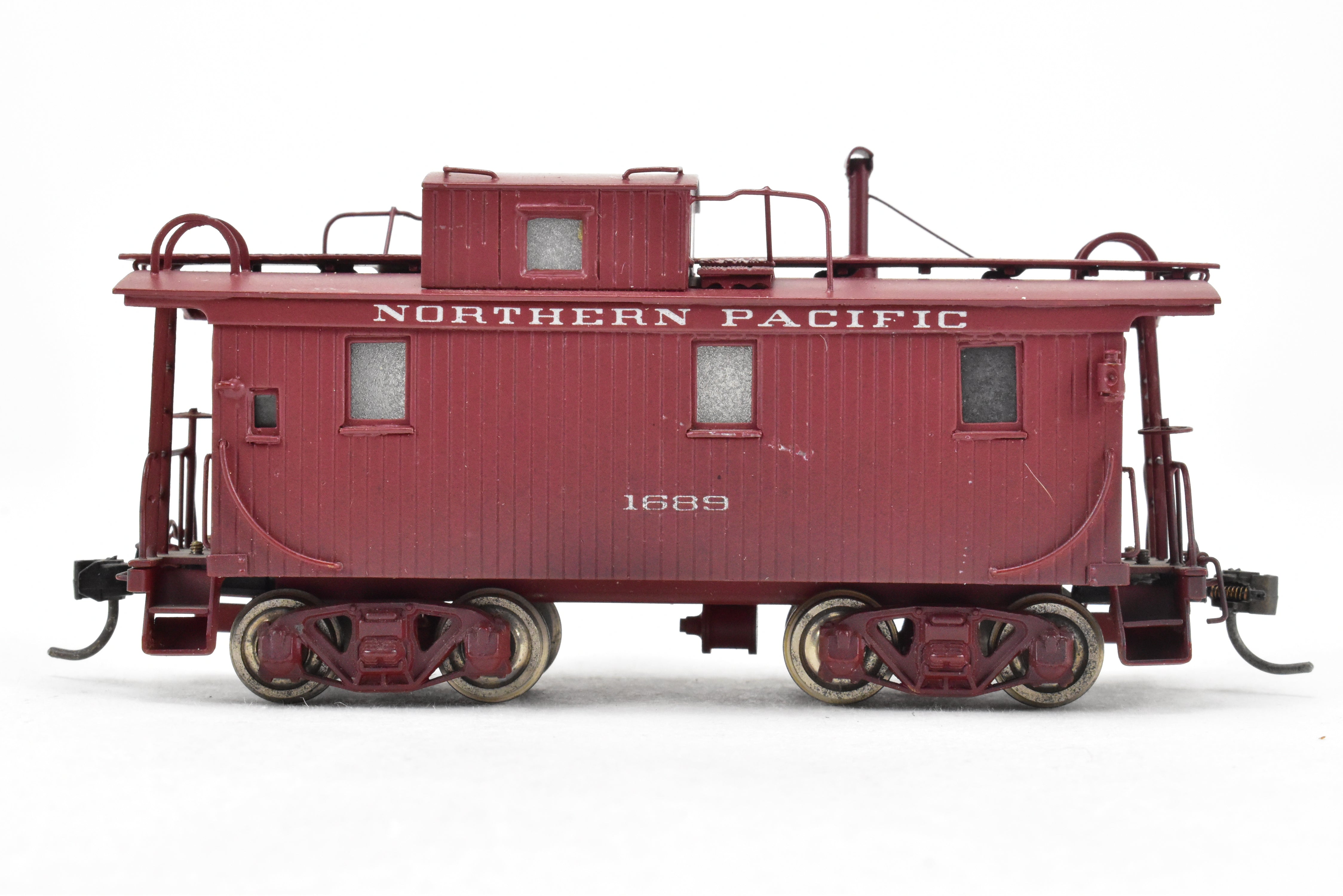 1965 HO Brass PFM United NP Northern Pacific Wood Caboose CP #1689