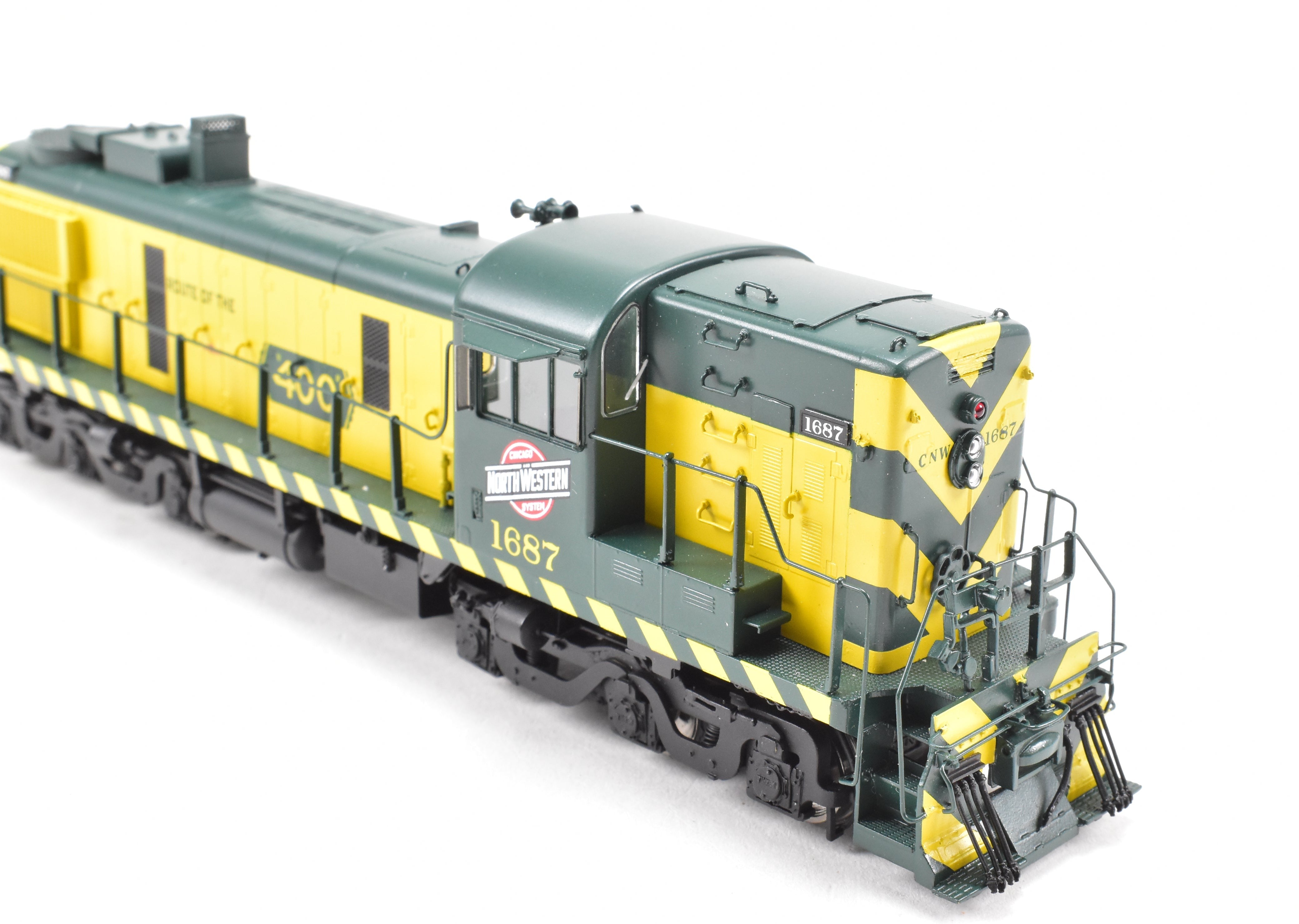 HO Scale Brass Model Train by Overland Models, Inc. (OMI) - Chicago & North Western ALCO RSD - 5 Phase III Hammerhead FP #1687 with Tsunami DCC and Sound Function