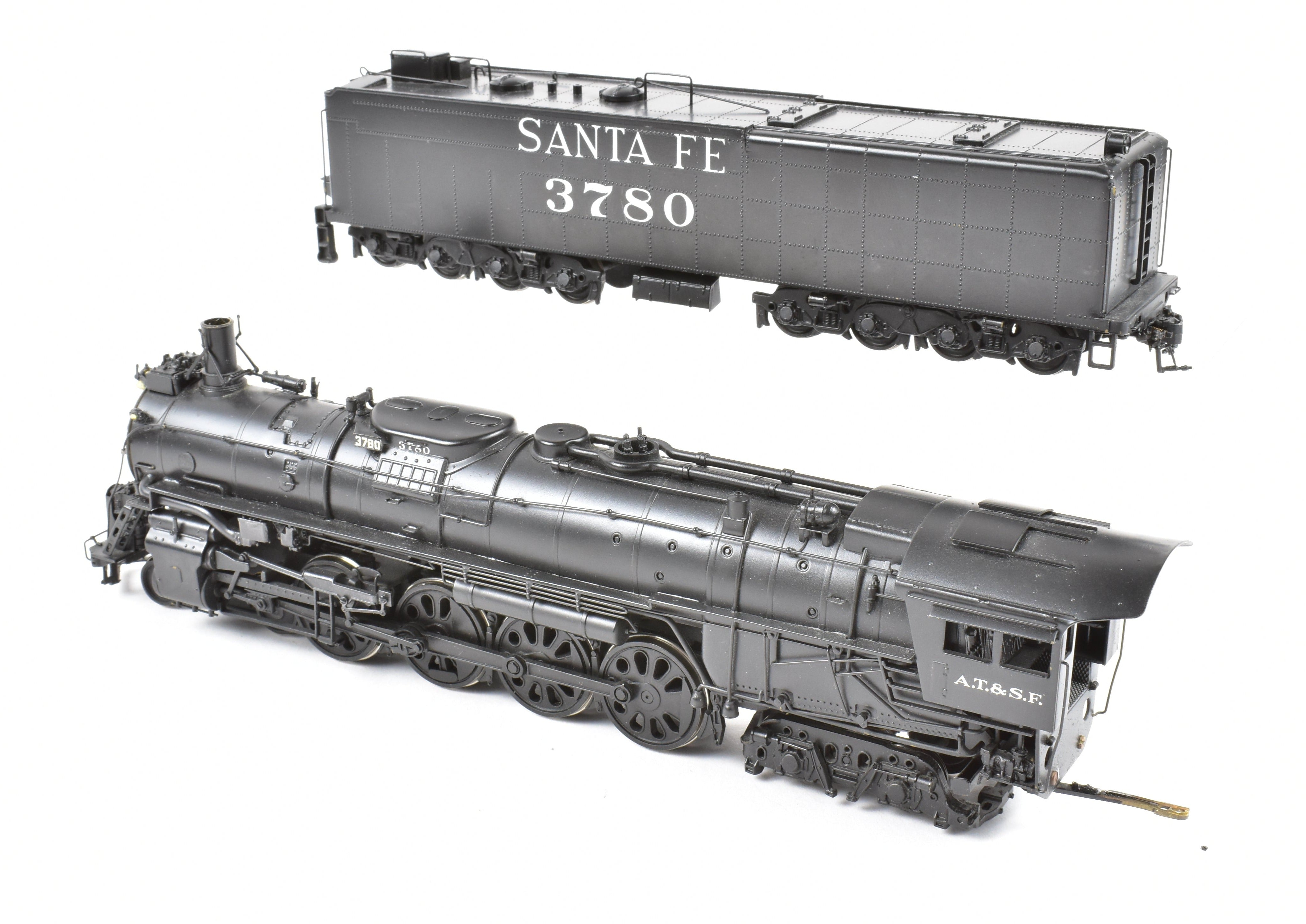 High - Quality HO Scale Brass Model Train CON PFM - United ATSF - Santa Fe 4 - 8 - 4 Northern with Tapered Rods, Custom - Painted Version