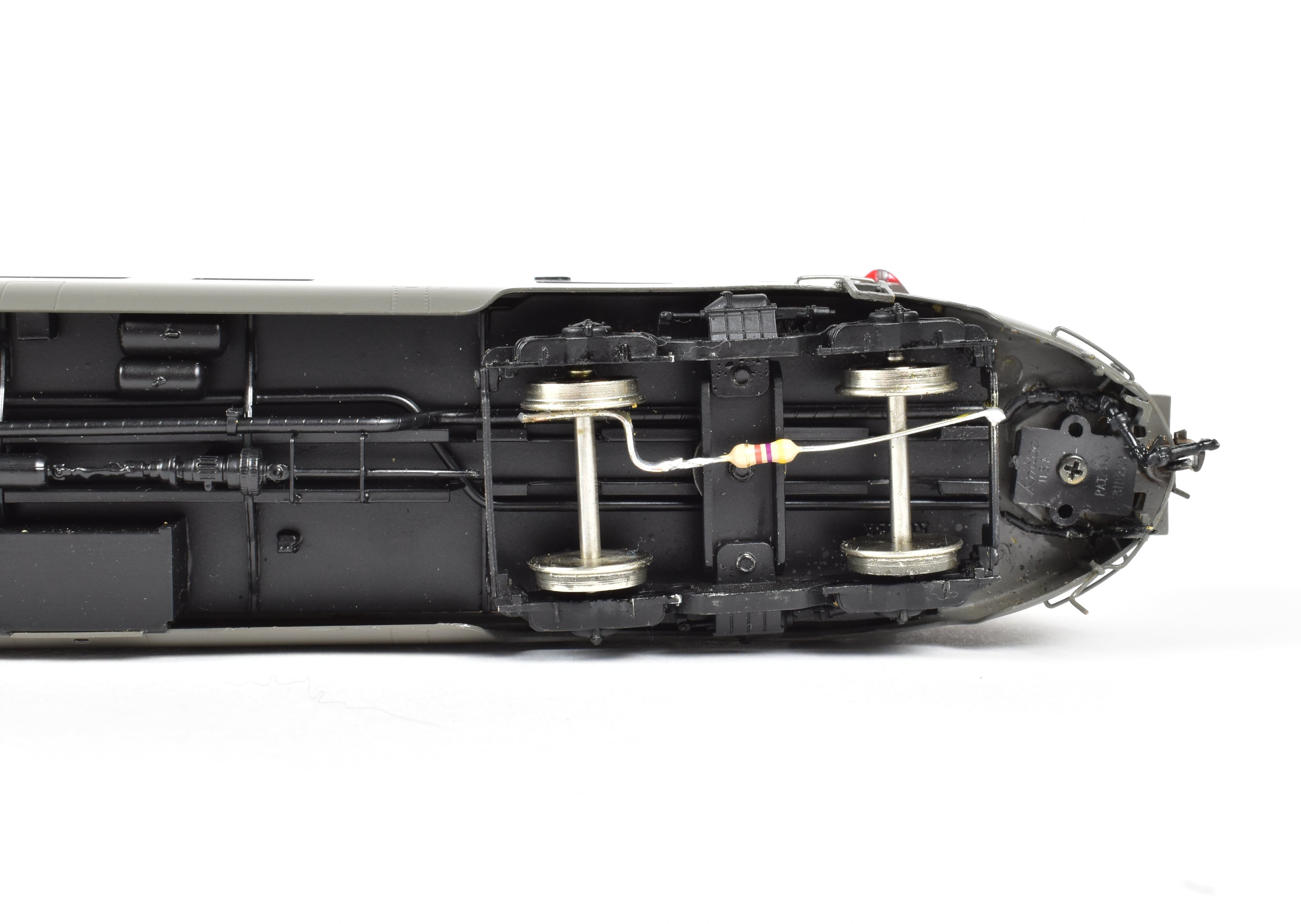 HO Scale Brass Passenger Car Set - Challenger Imports NYC - New York Central 1940 20th Century Limited 10-Car Passenger Train Collection