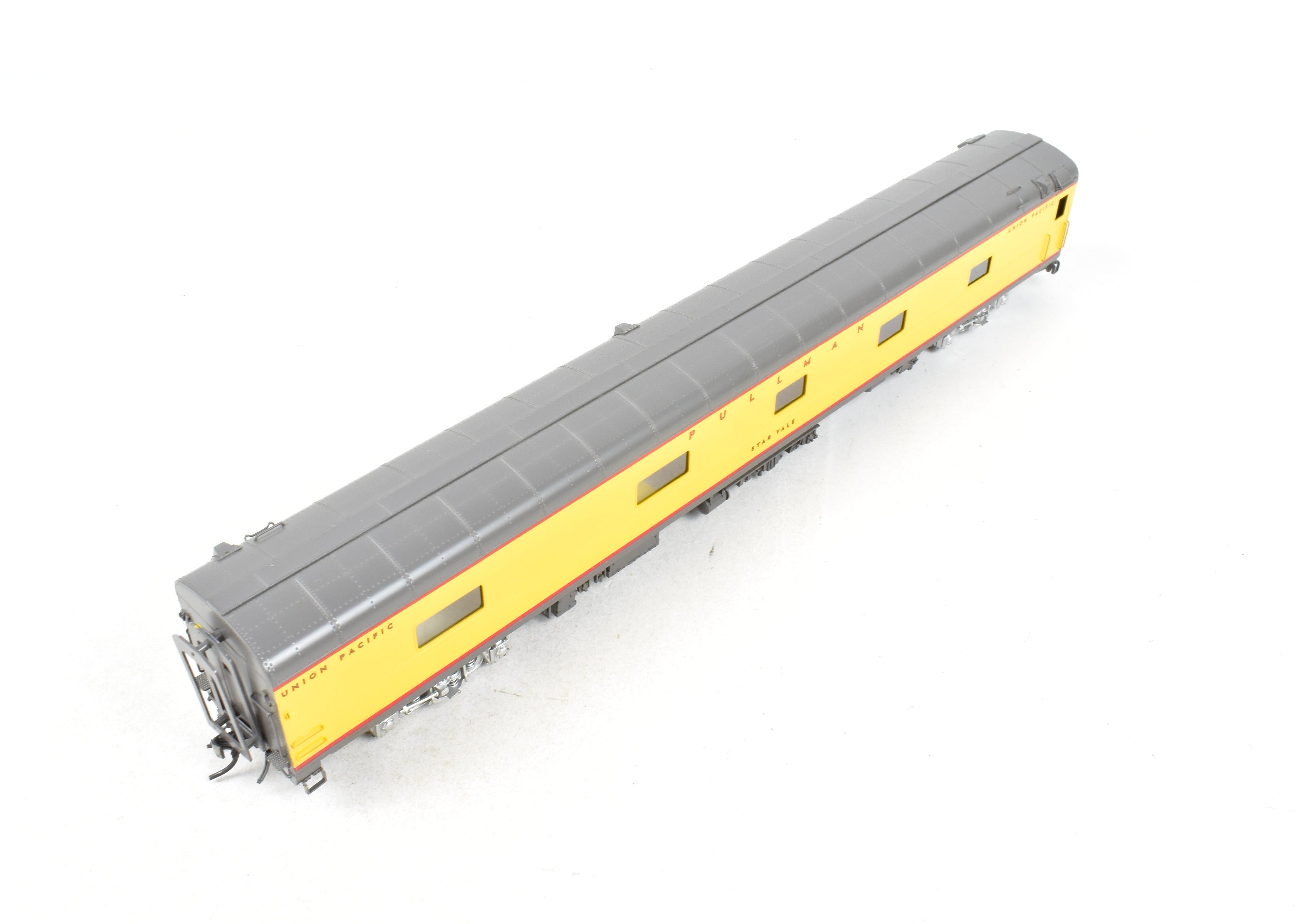 High - Quality HO Scale Brass Union Pacific Star Vale 11 - Bedroom Star Series Sleeper Model by Wasatch Model Co., Professionally Painted