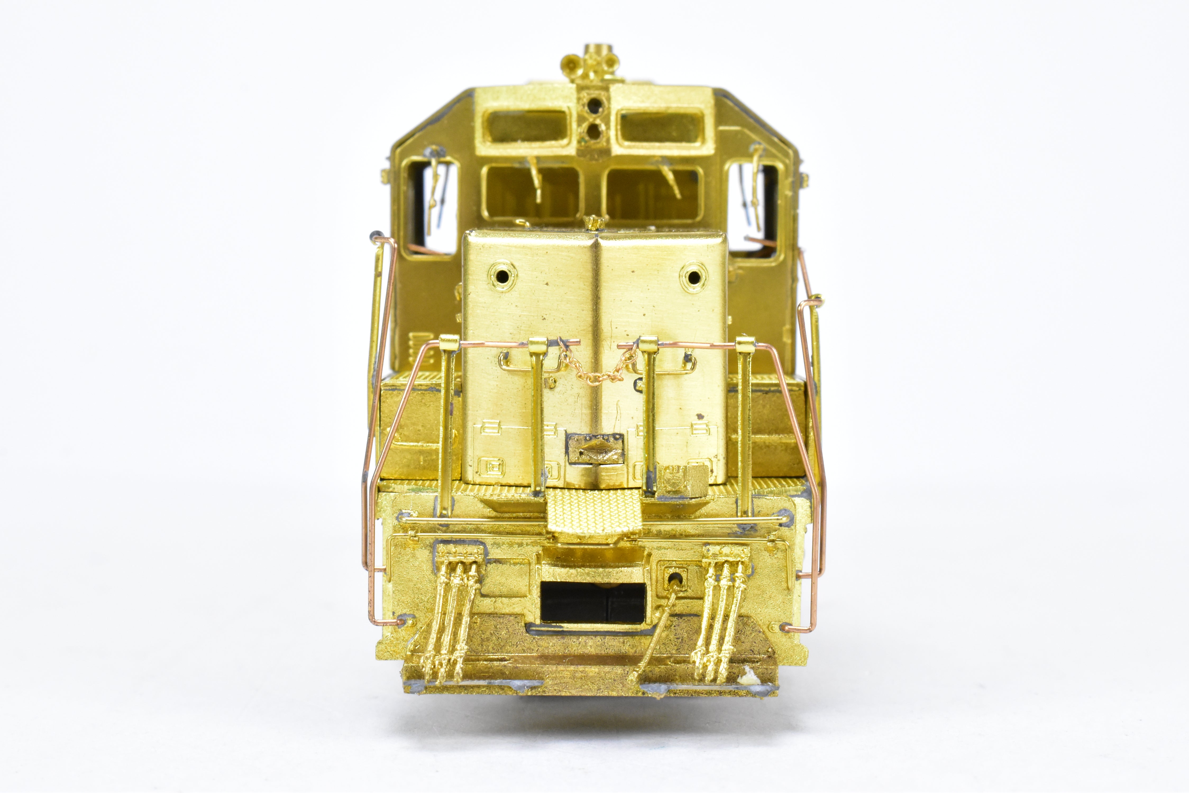 HO Scale Brass Model Train Engine - Overland Models Inc. (OMI) AT&SF - Santa Fe EMD GP35 PH III, Engine Nos. 1400 - 1449 (Previously 3400 - 3449)