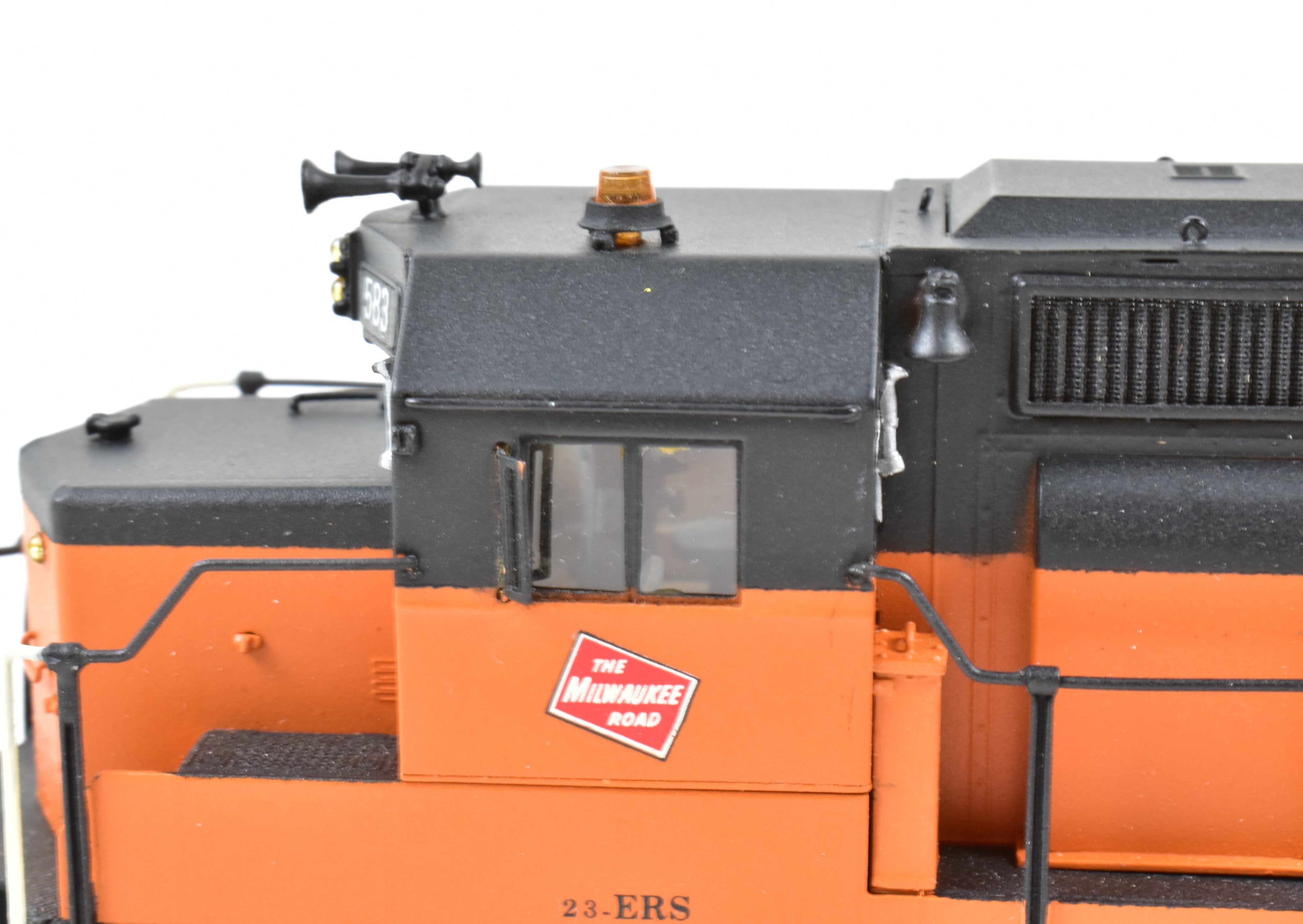 HO Scale Brass OMI MILW Milwaukee Road EMD SDL39 Custom Painted Locomotive #583