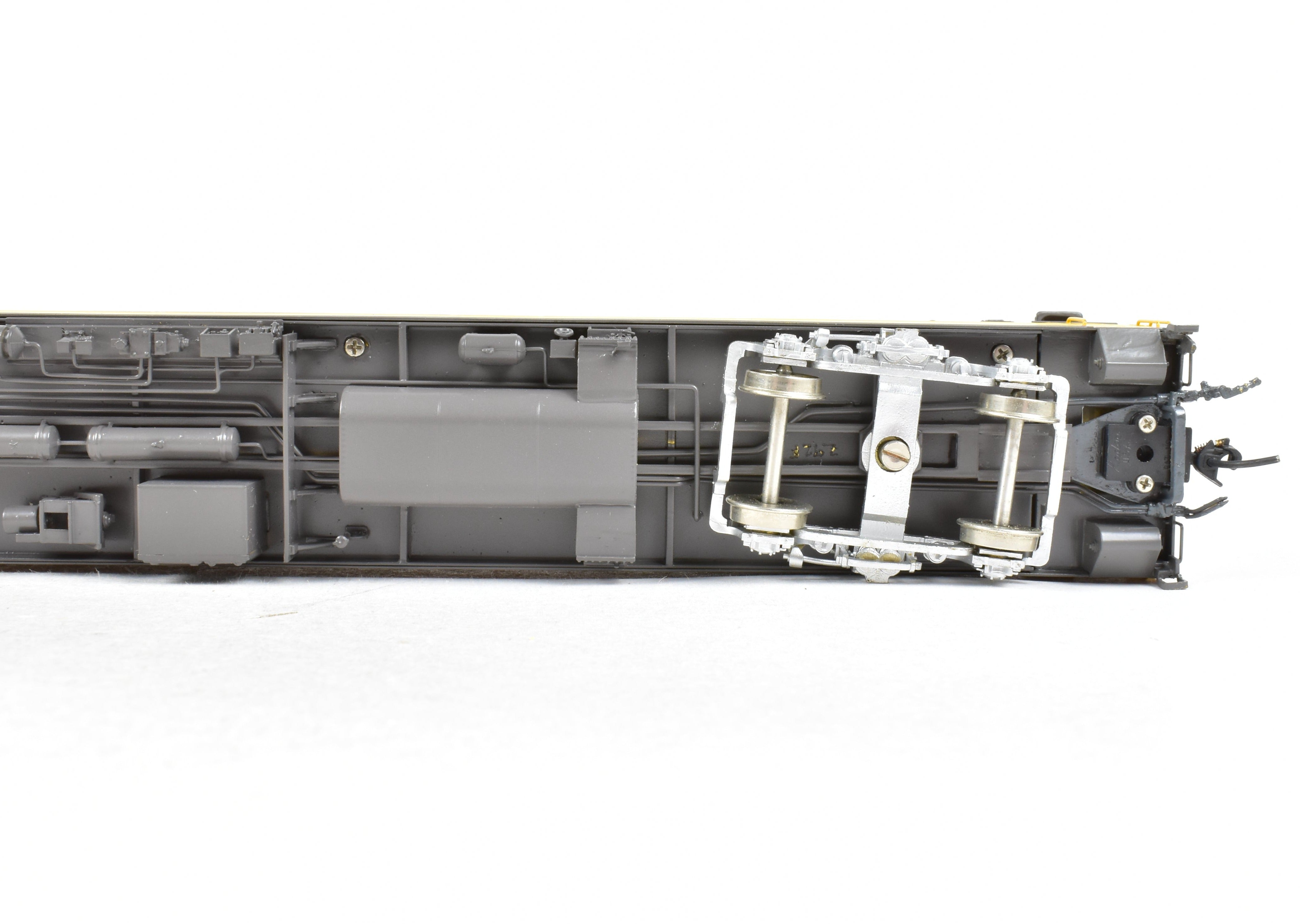 High - Quality HO Scale Brass Union Pacific Star Vale 11 - Bedroom Star Series Sleeper Model by Wasatch Model Co., Professionally Painted