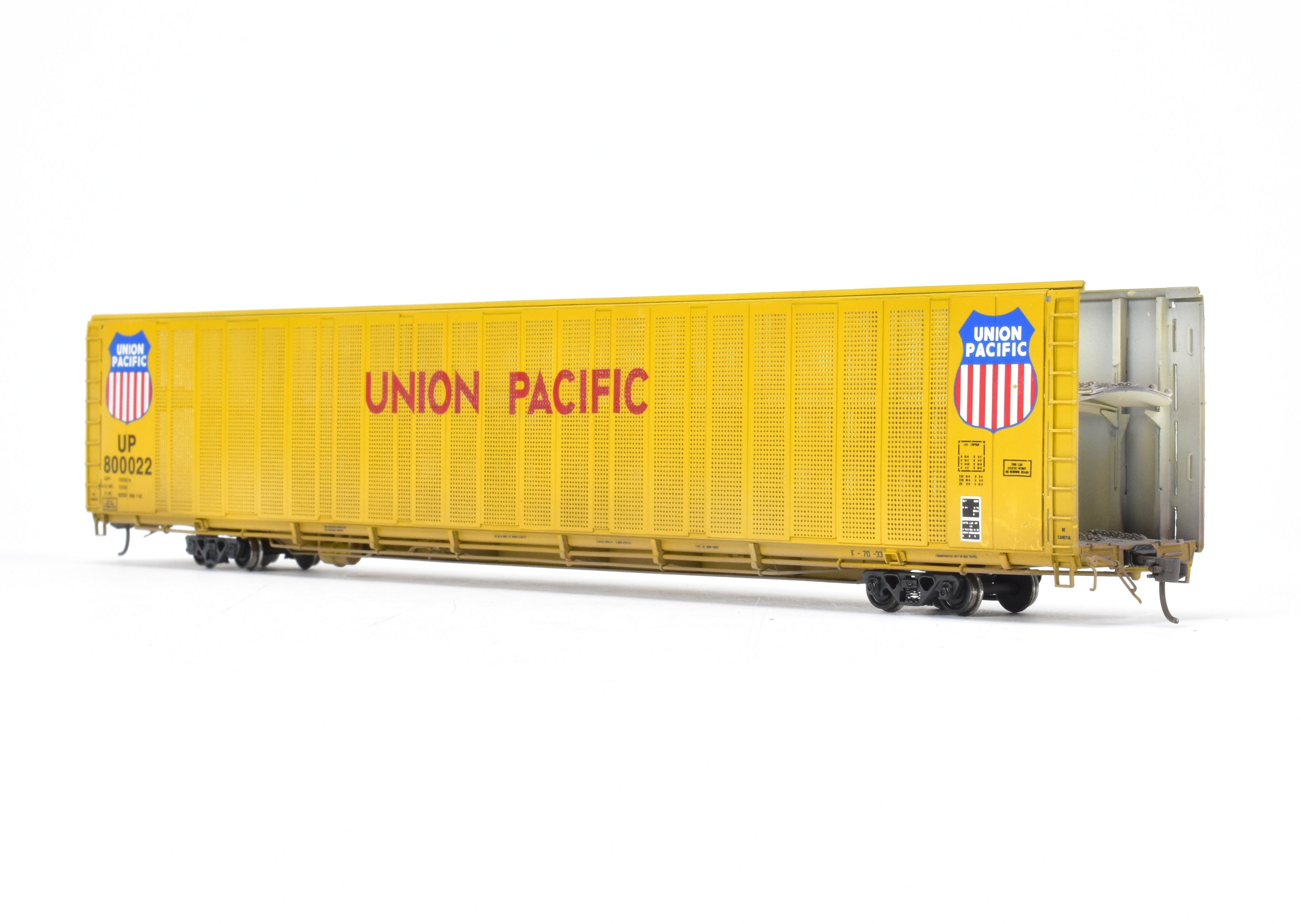 HO Scale Brass Model Railroad Auto Rack Bi - Level Freight Car by Overland Models, Inc. for Union Pacific, Safe - T - Pack Design, No. 800022