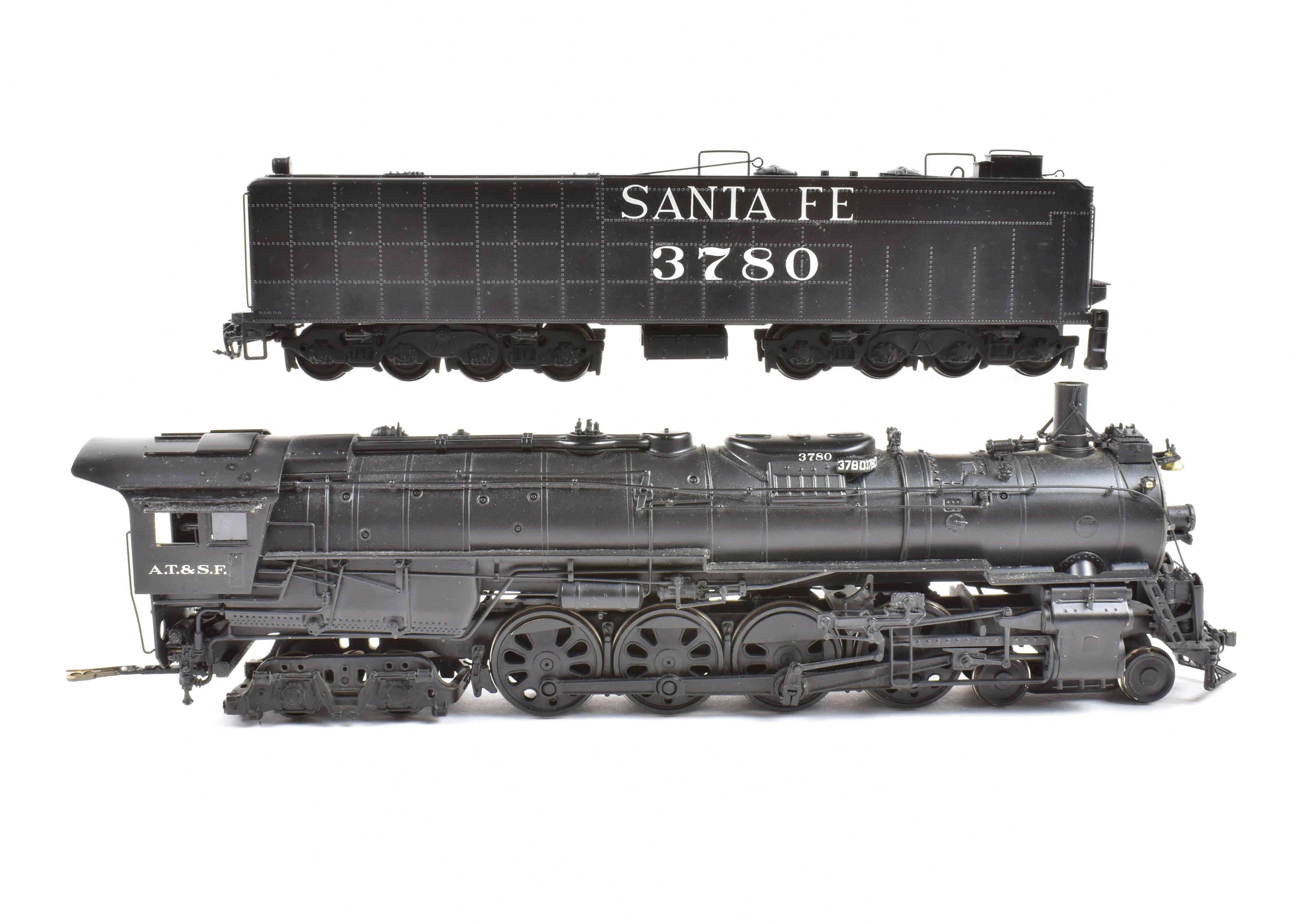 High - Quality HO Scale Brass Model Train CON PFM - United ATSF - Santa Fe 4 - 8 - 4 Northern with Tapered Rods, Custom - Painted Version