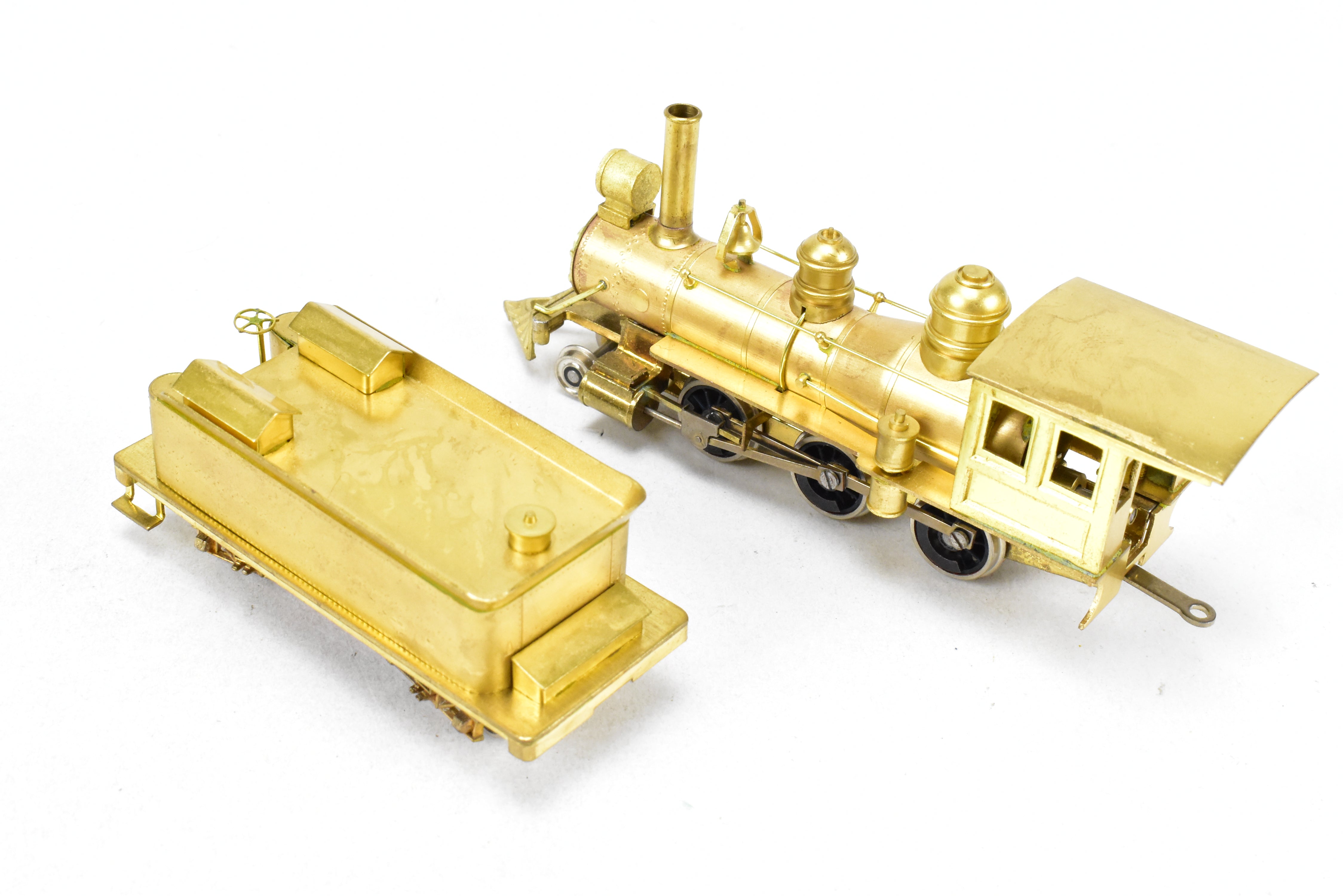 HOn3 Scale Brass Model Train - Far East Distributors Mogul 2-6-0 Steam Locomotive from Circa 1910 in Spartan Series