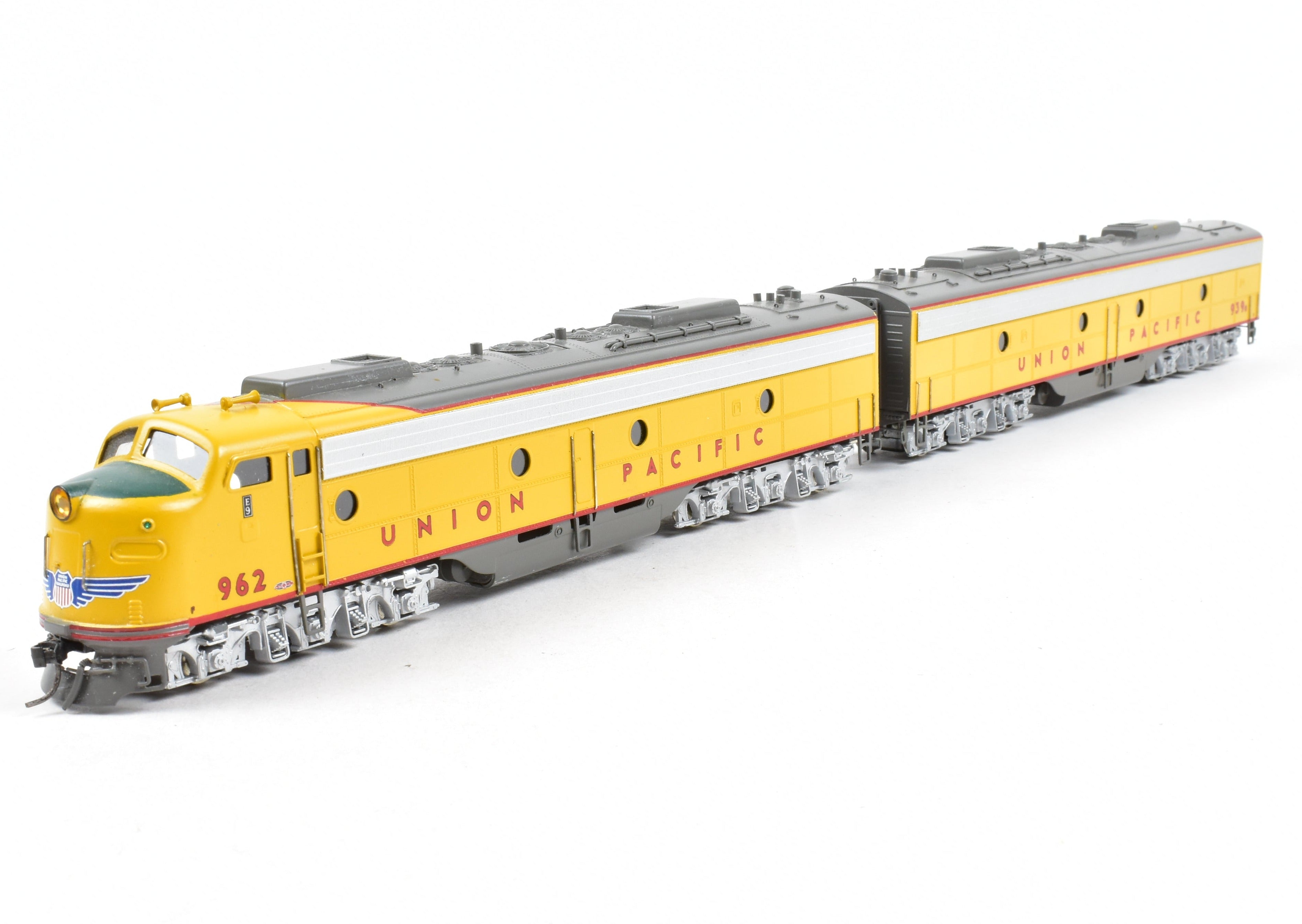 HO Scale Brass UP - Union Pacific E9 A/B Set Professionally Painted & Detailed