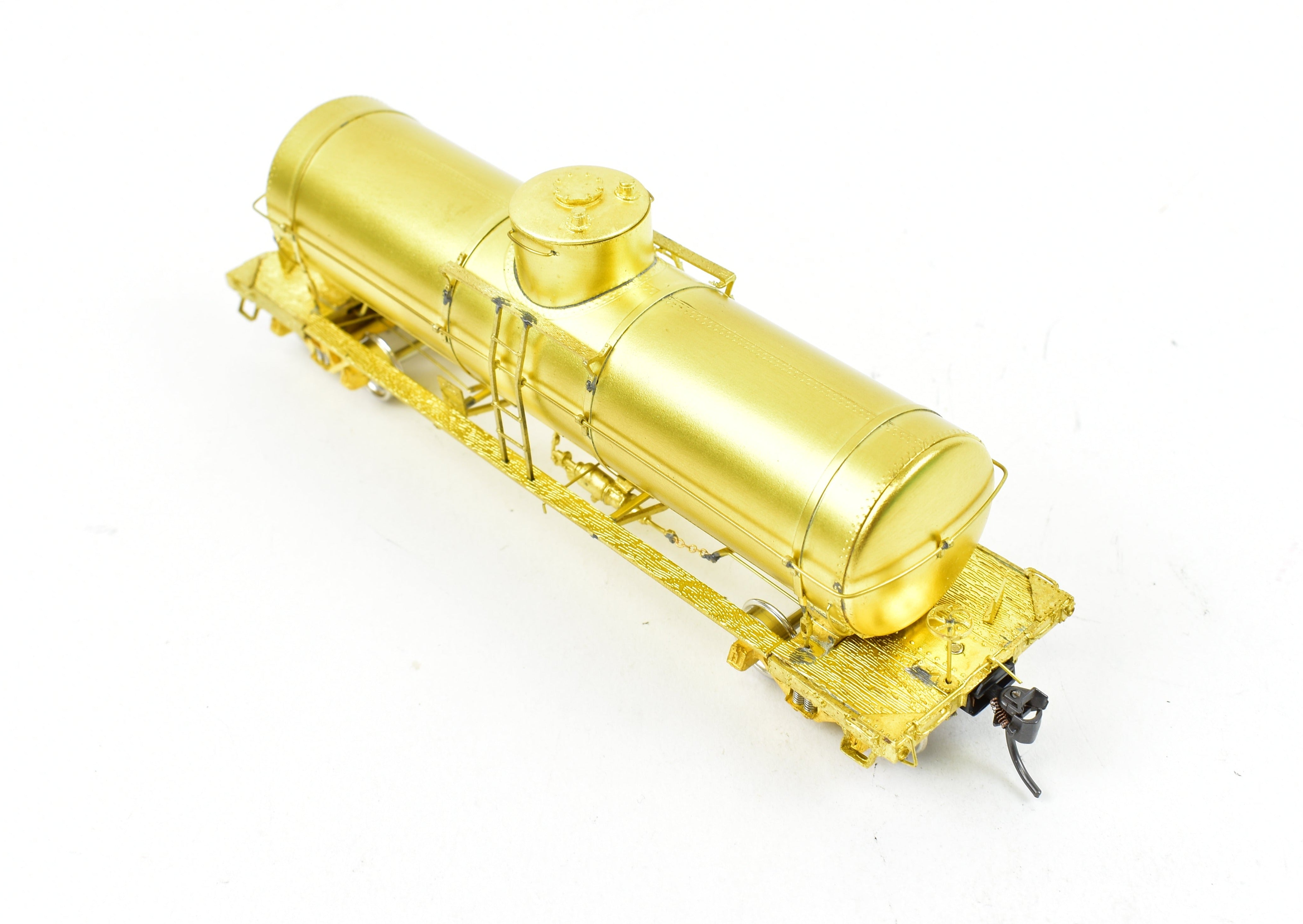 HO Scale Brass OMI - Overland Models, Inc. Various Roads UTLX 10,000 Gallon Tank Car Model for Model Trains Enthusiasts