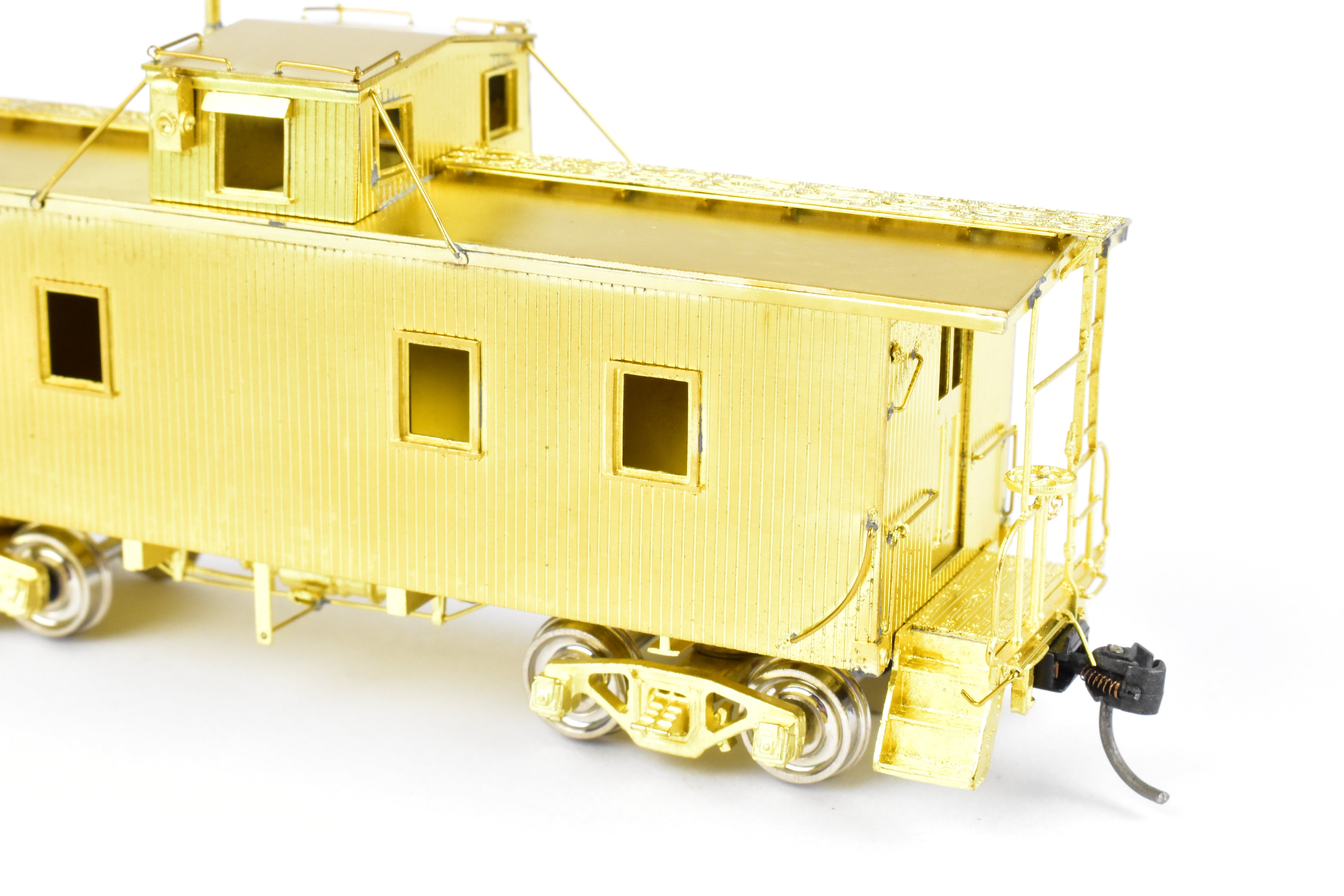 1990 HO Brass NKP Nickel Plate Road Wood Caboose by OMI Overland Models