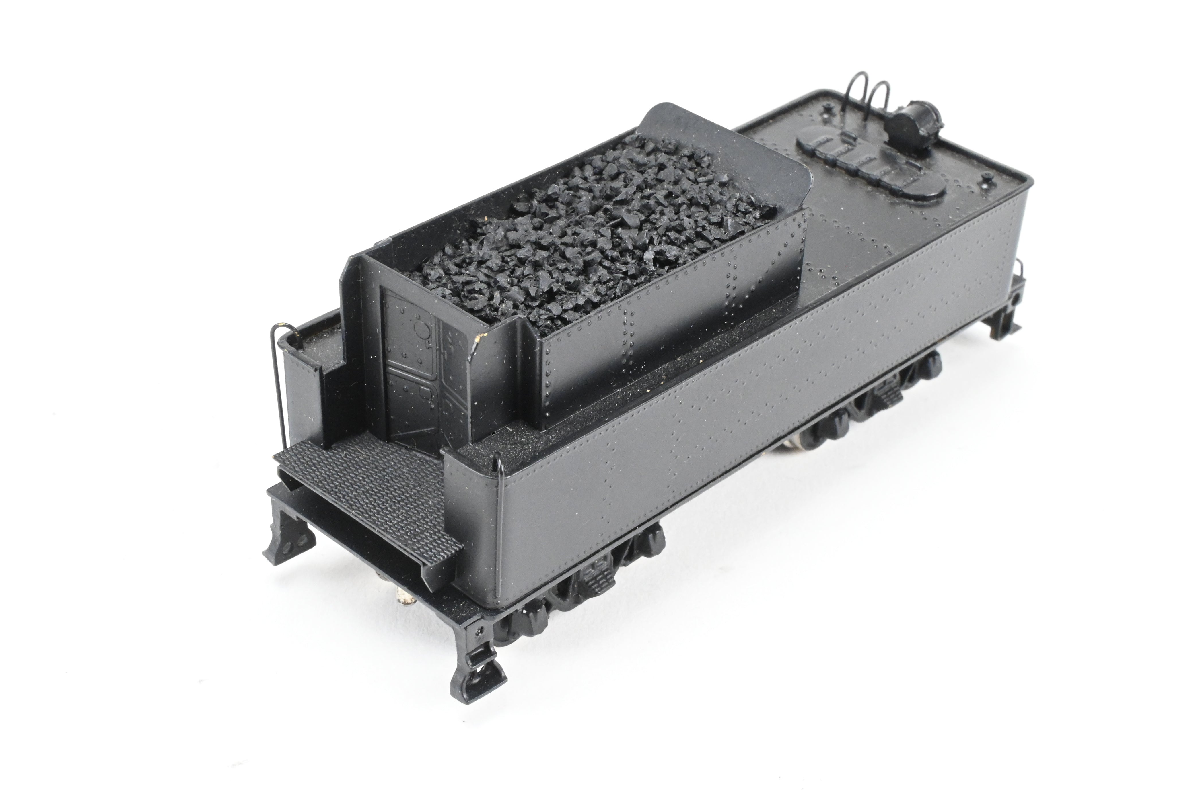 HO Scale Brass Model Train - Akane USRA United States Railway Administration 0-8-0 Switcher, New York Central Version (Class U3), Unlettered, with Clear Vision Tender
