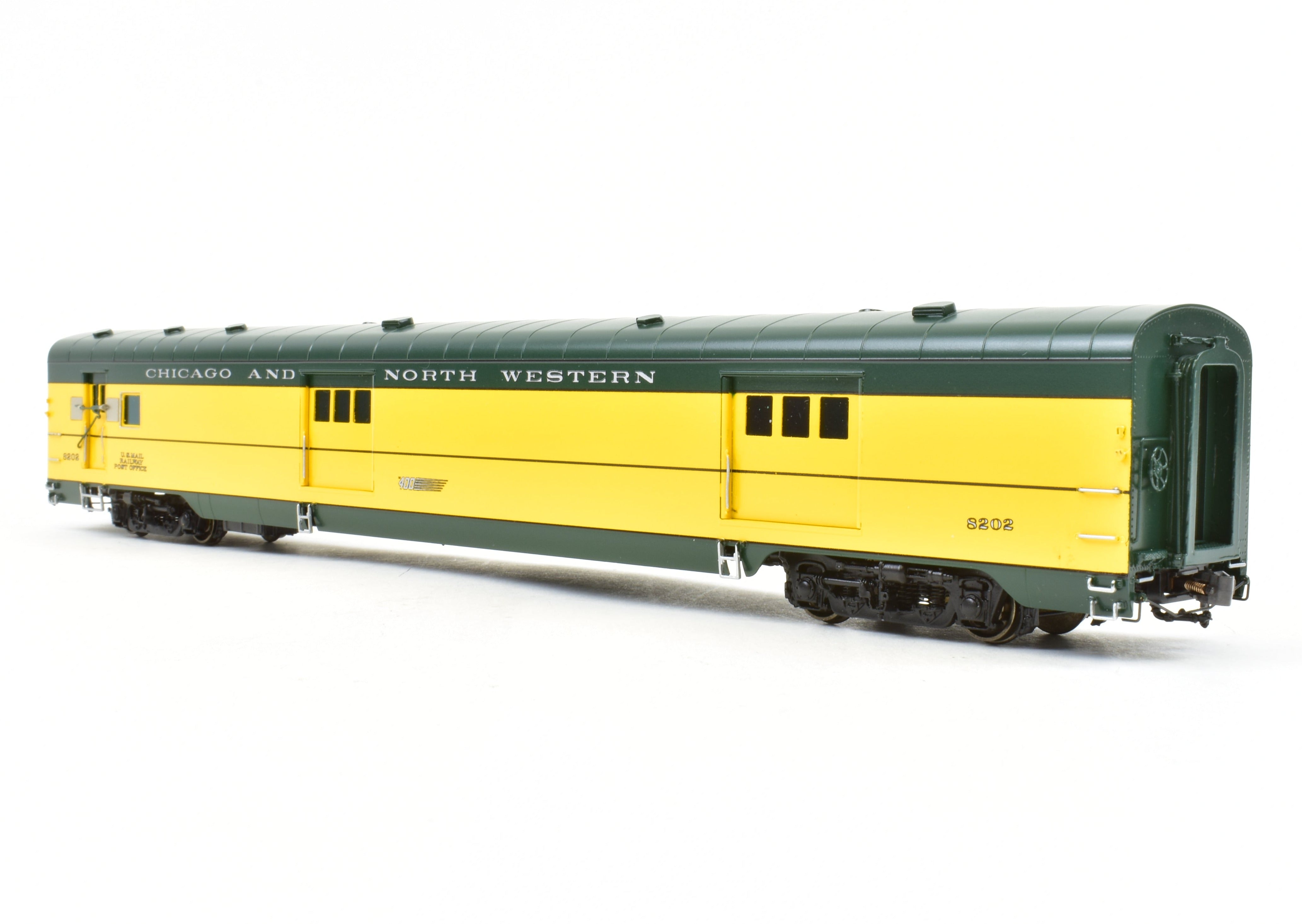 HO Scale Brass C&NW Chicago and North Western 400 Baggage 15' Mail RPO Car #8202