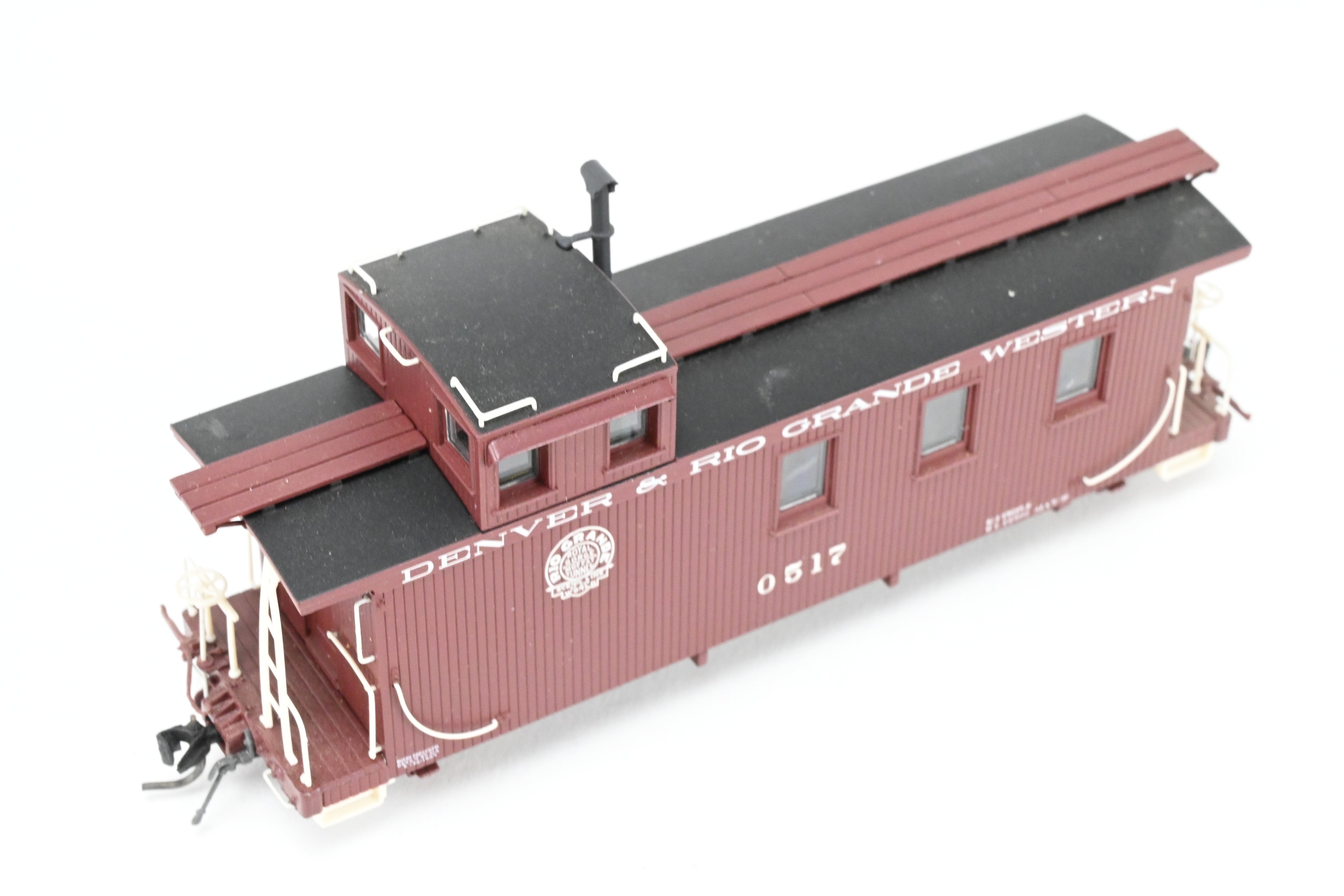 HOn3 Blackstone Models D&RGW - Denver & Rio Grande Western Brown Long Caboose with Moffat Tunnel Herald No. 0517