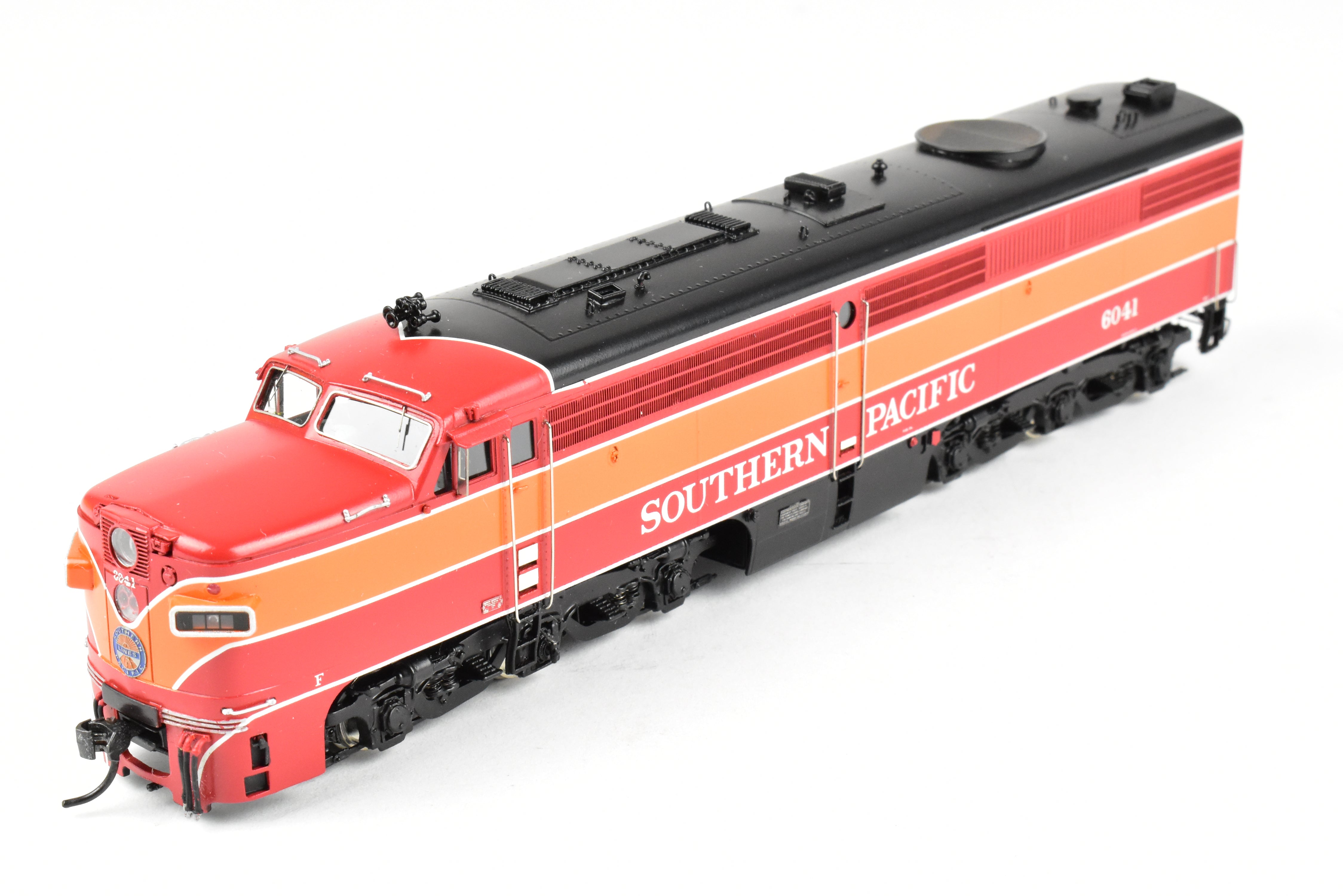 HO Scale Brass Union Terminal Imports Southern Pacific Alco PA - 2 Locomotive Model in Daylight Scheme, FP #6041