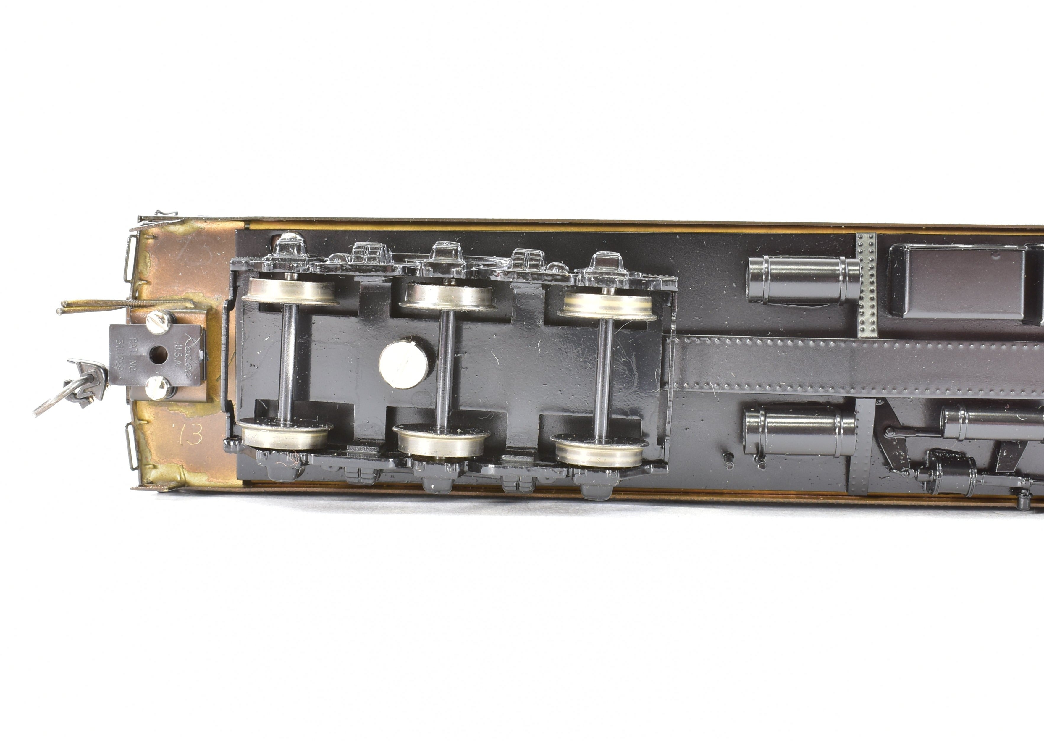 HO Scale Brass Model Train - Oriental Limited GN, Great Northern 1935 Empire Builder Observation Lounge Cars 1071 - 1075 CP Peoria