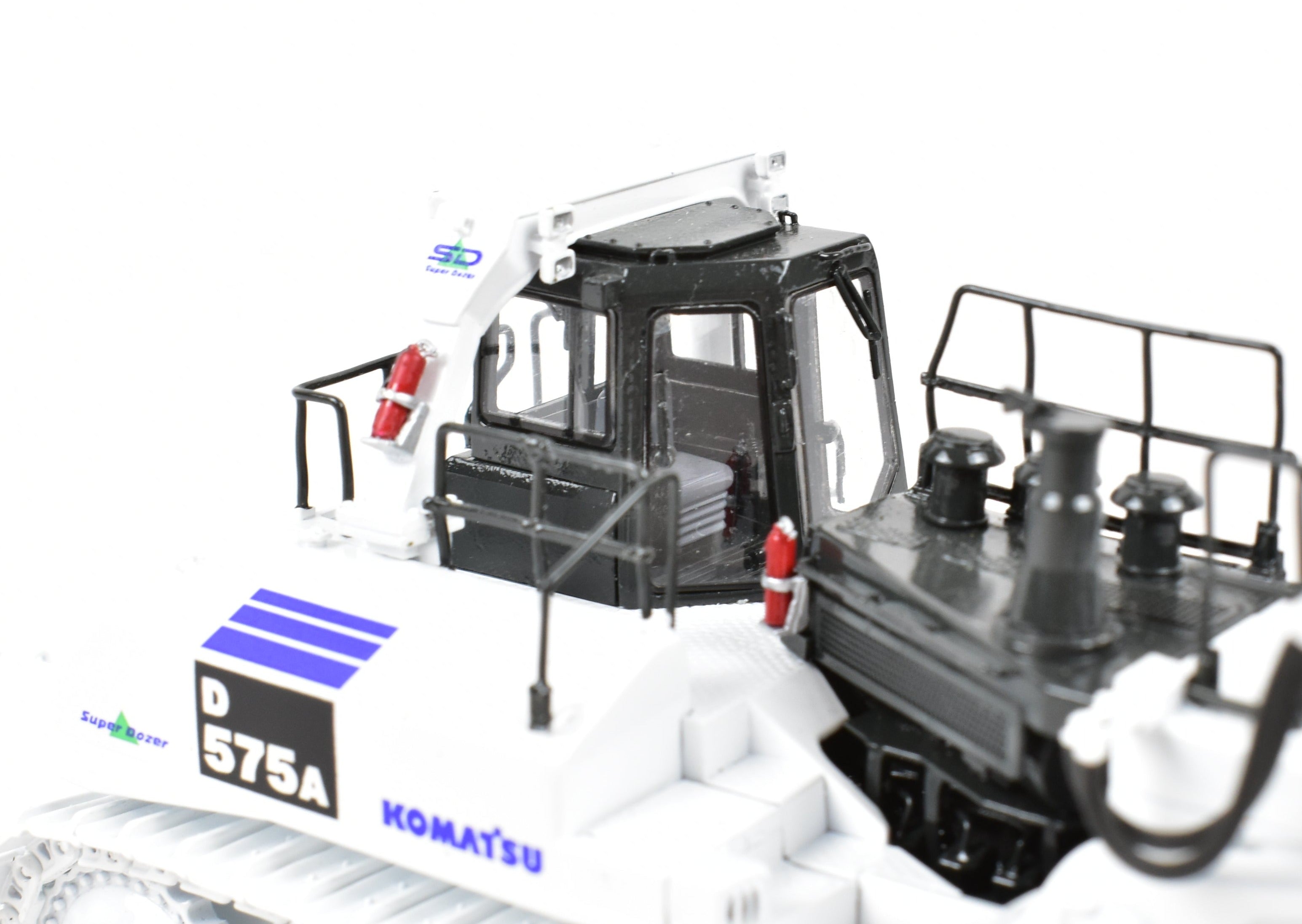 High - Quality HO Scale Brass Construction Model - Classic Mint Collectibles Komatsu D575A - 3 Super Dozer with Mine White Finish and Serial Number 1 from 2006 Production Run