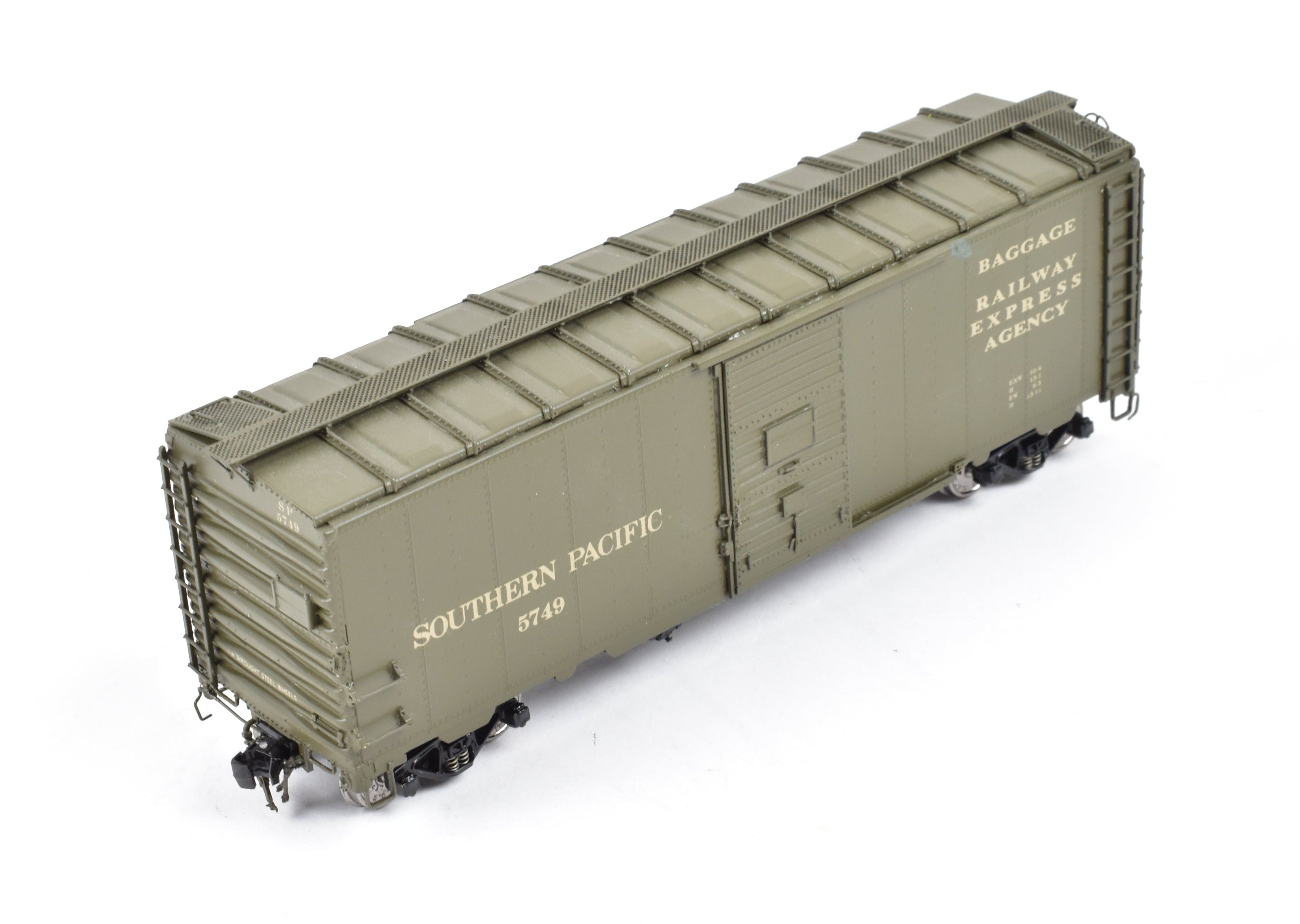 HO Scale Brass Southern Pacific B-50-24 Express Boxcar Model - Beaver Creek SP No. 5749 FP Collector's Edition