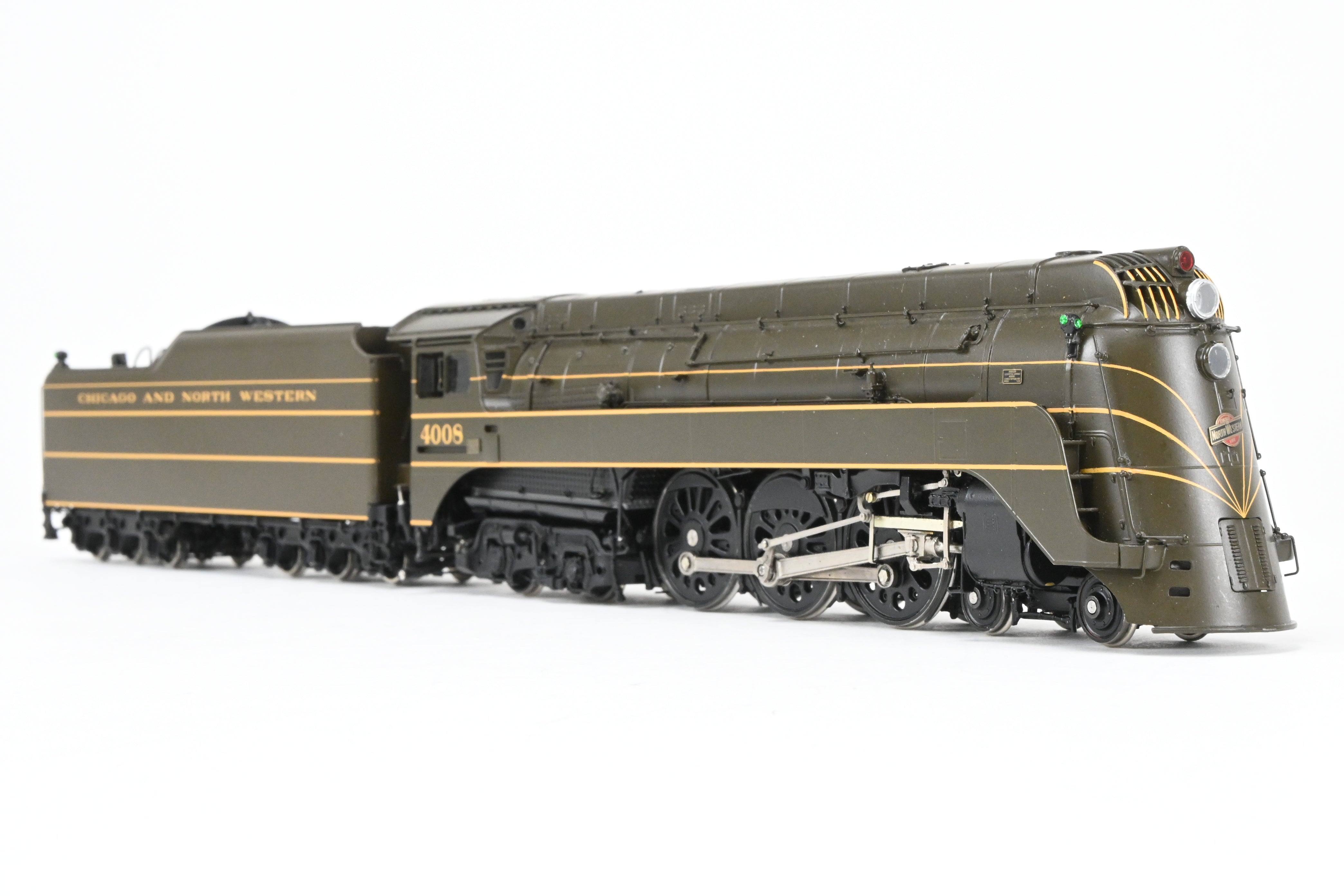 HO Brass Challenger Imports C&NW E-4 Streamlined 4-6-4 Coal Locomotive #4008