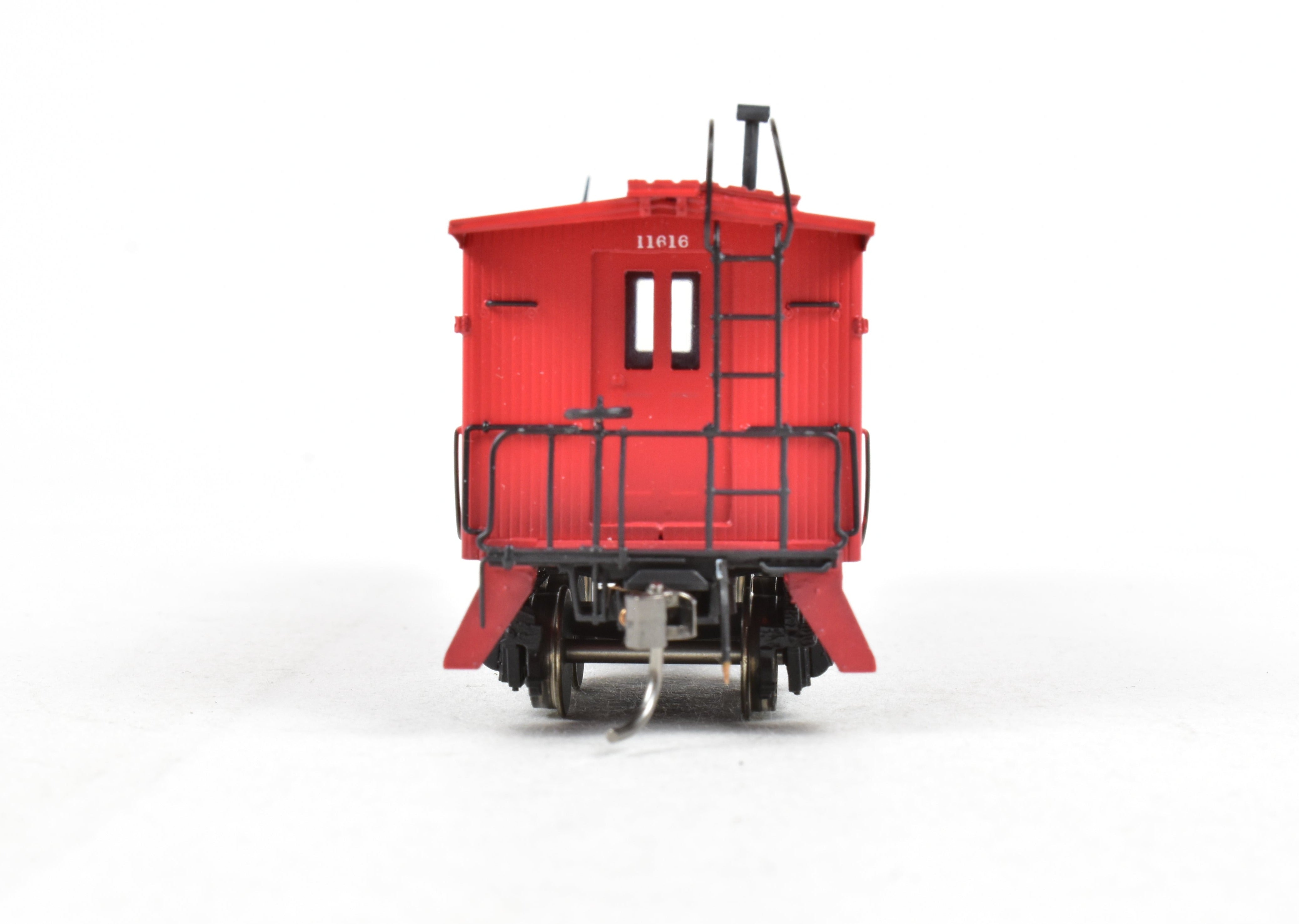 HO Brass DVP Chicago and North Western Bay Window Caboose FP 1996 Model