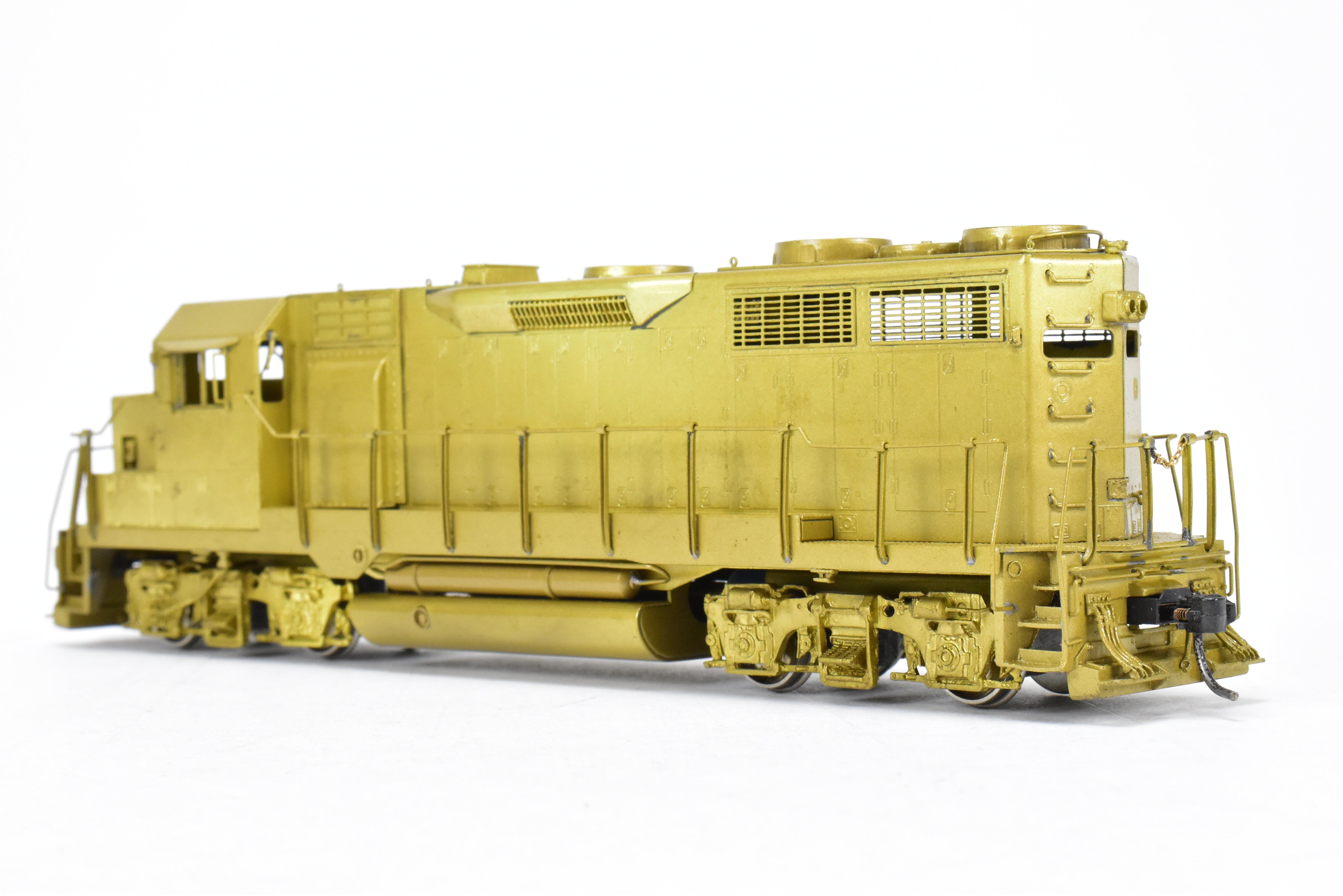 HO Scale Brass Model Train - Overland Models Inc. EMD GP35 Locomotives with Dynamic Brakes and High Headlight for Various Railroad Lines