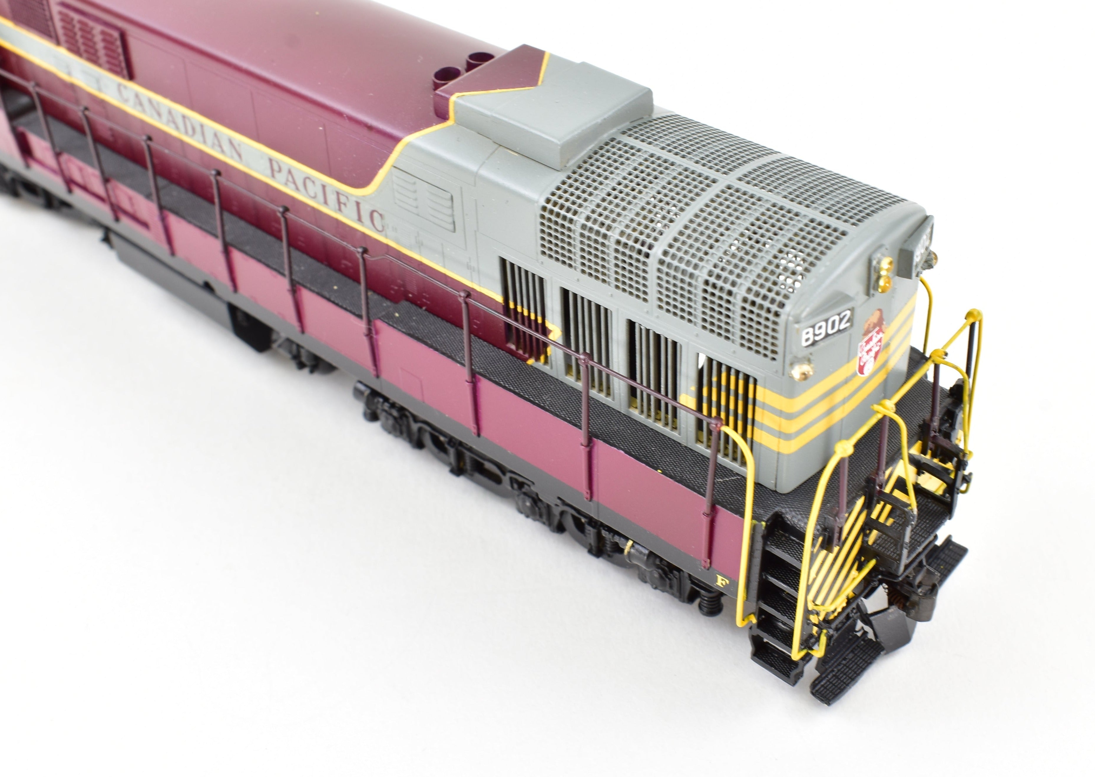 High - Quality HO Scale Brass Alco Model Train of Canadian Pacific Fairbanks Morse FM H - 24 - 66 Professionally Painted No. 8902 with New Northwest Short Line Gears