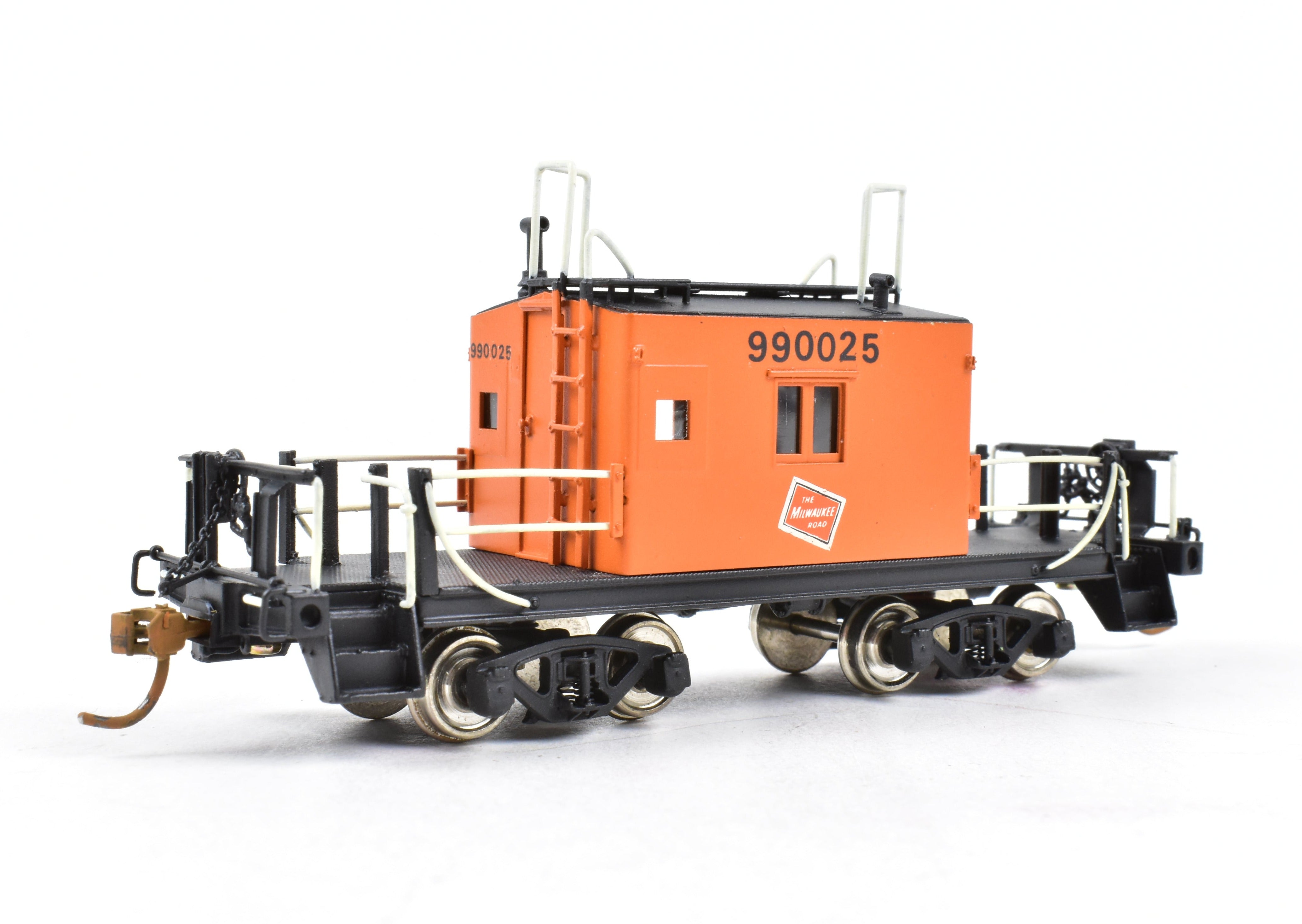 HO Scale Brass Pro - Painted MILW Milwaukee Road Terminal Caboose by OMI
