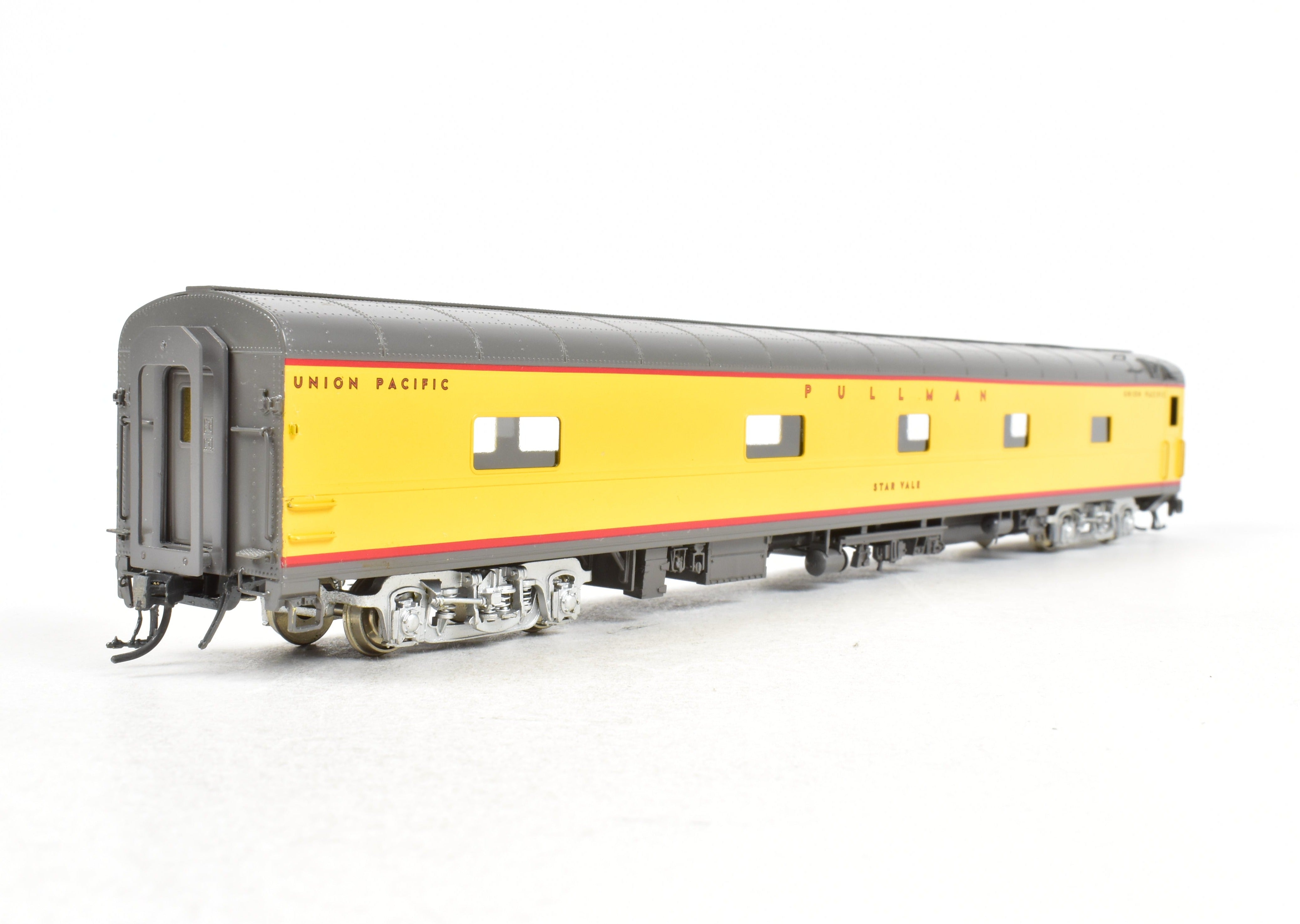 High - Quality HO Scale Brass Union Pacific Star Vale 11 - Bedroom Star Series Sleeper Model by Wasatch Model Co., Professionally Painted