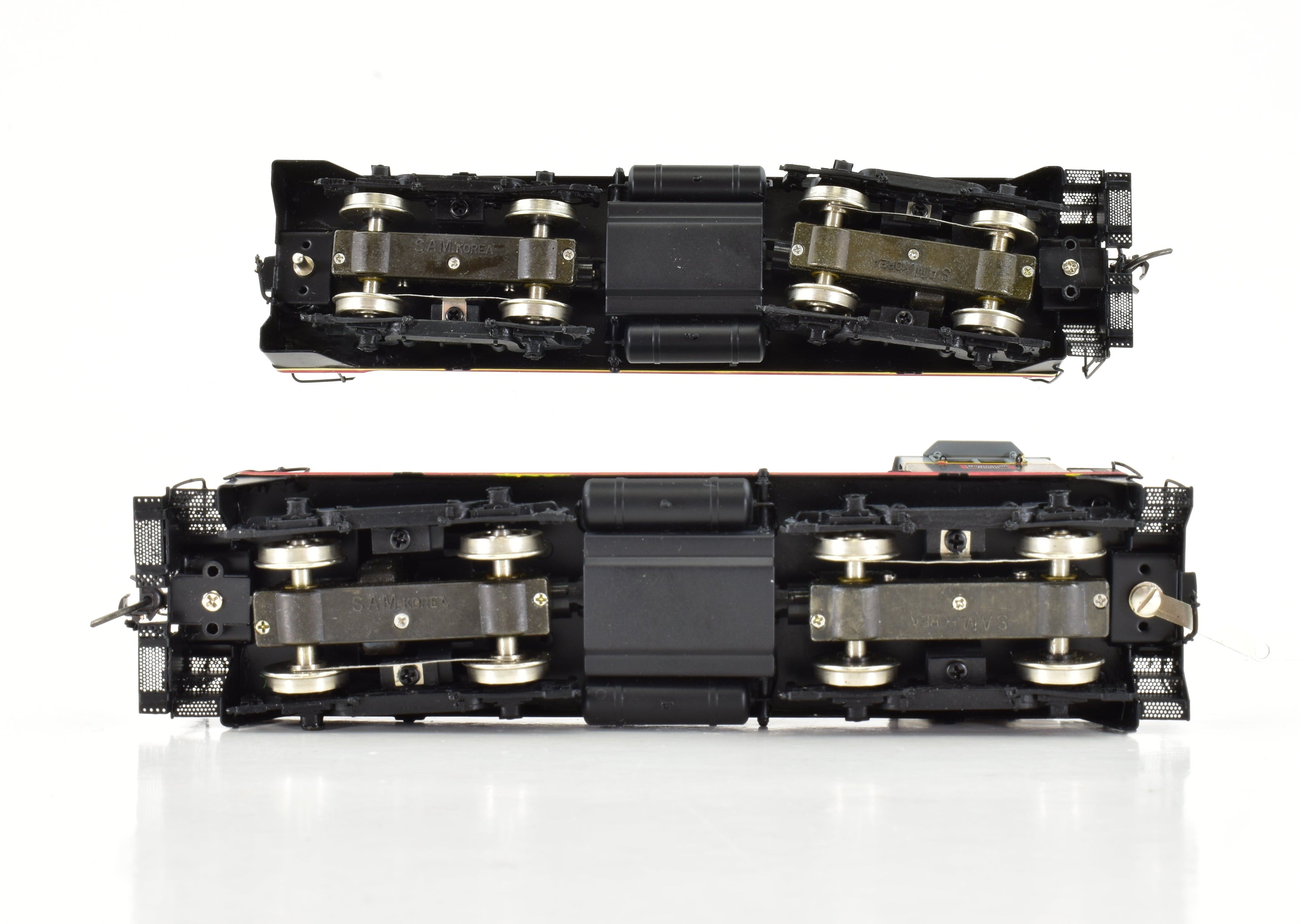 HO Scale Brass Oriental Limited CB&Q Burlington Route EMD TR-2 Cow and Calf Switcher Set