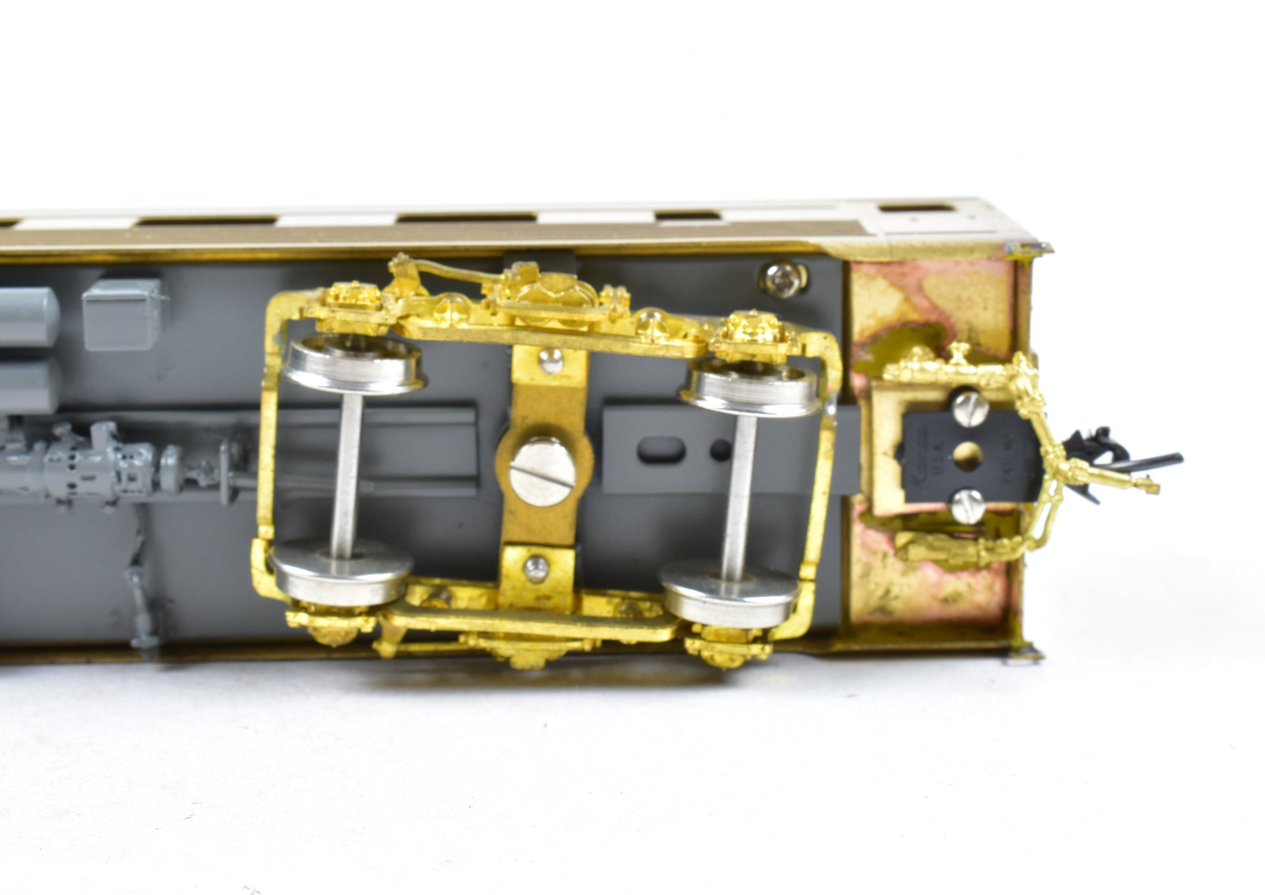 High - Quality HO Scale Brass Cascade Models Union Pacific 10 - 6 Pacific Sleeper Model Train