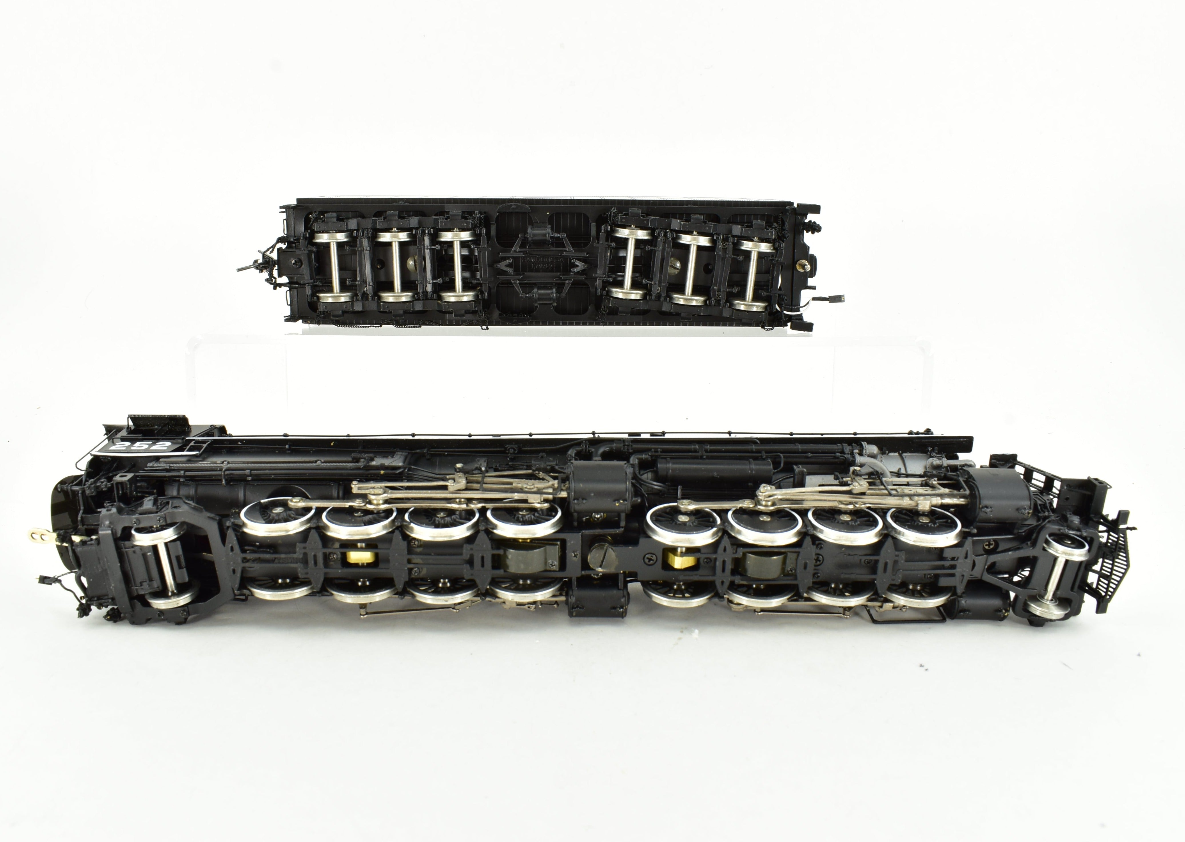 HO Brass Western Pacific 2-8-8-2 Class 251 V1 FP Black DCC & Sound by W&R