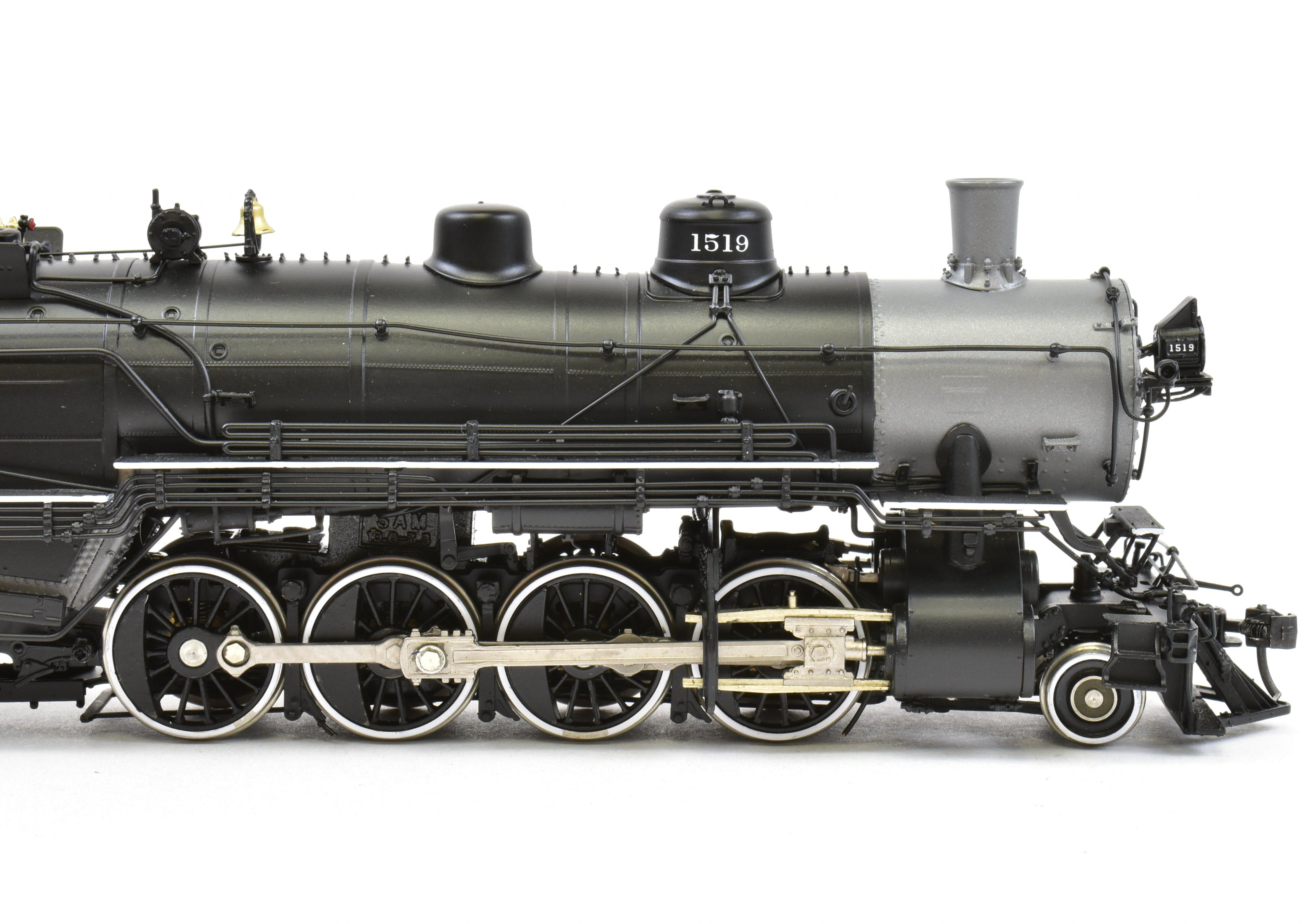 HO Scale Brass Northern Pacific Class W 2-8-2 Version 1A Painted Locomotive No. 1519 by W&R