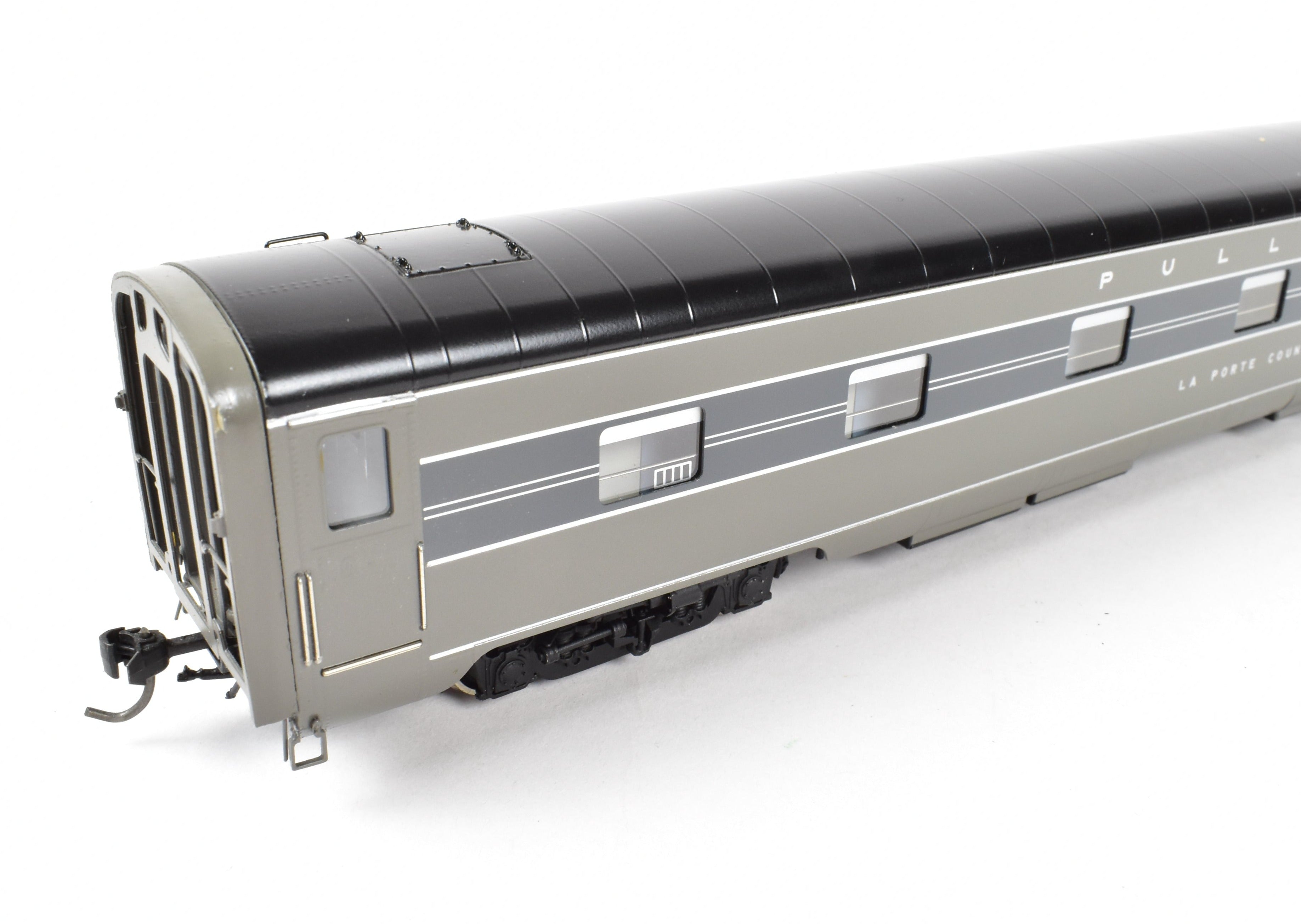 HO Scale Brass Passenger Car Set - Challenger Imports NYC - New York Central 1940 20th Century Limited 10-Car Passenger Train Collection