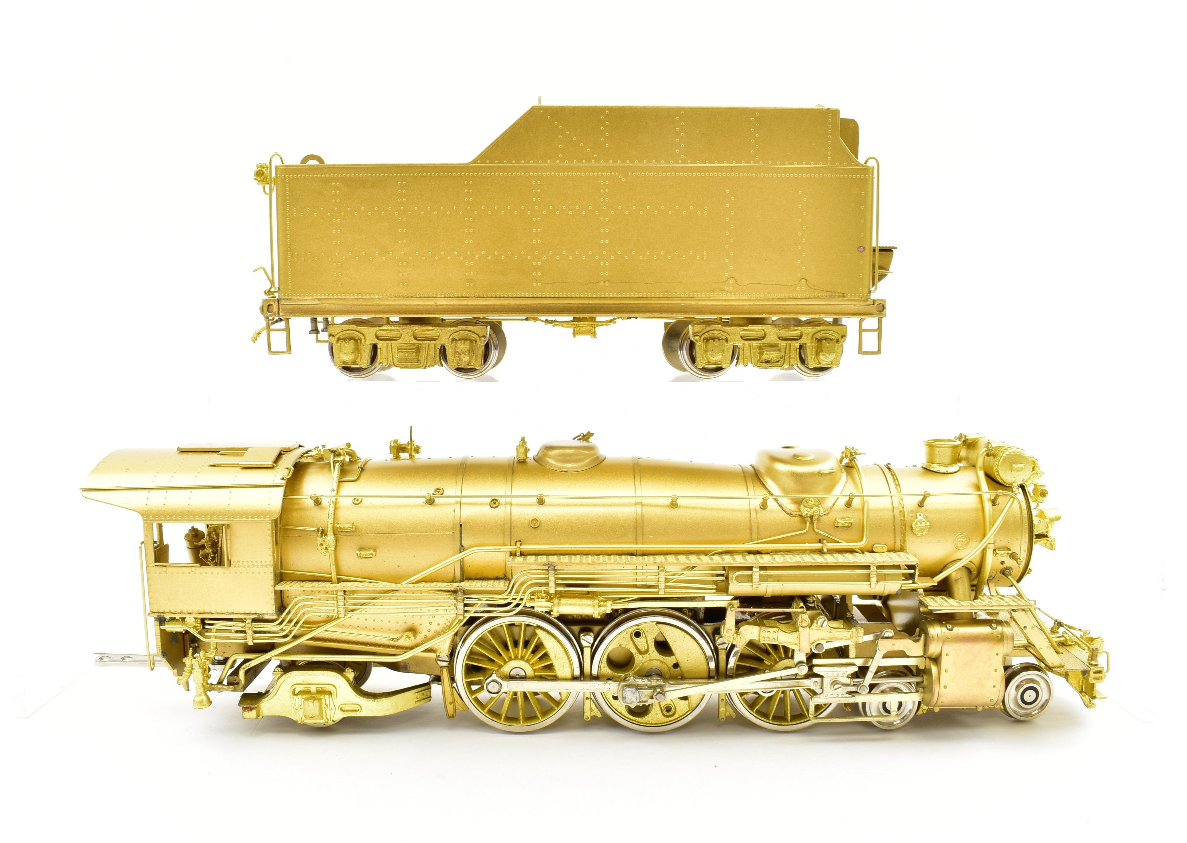 HO Scale Brass Key Imports Erie Railroad K - 5a 4 - 6 - 2 Pacific Steam Locomotive Model from 1941 Era