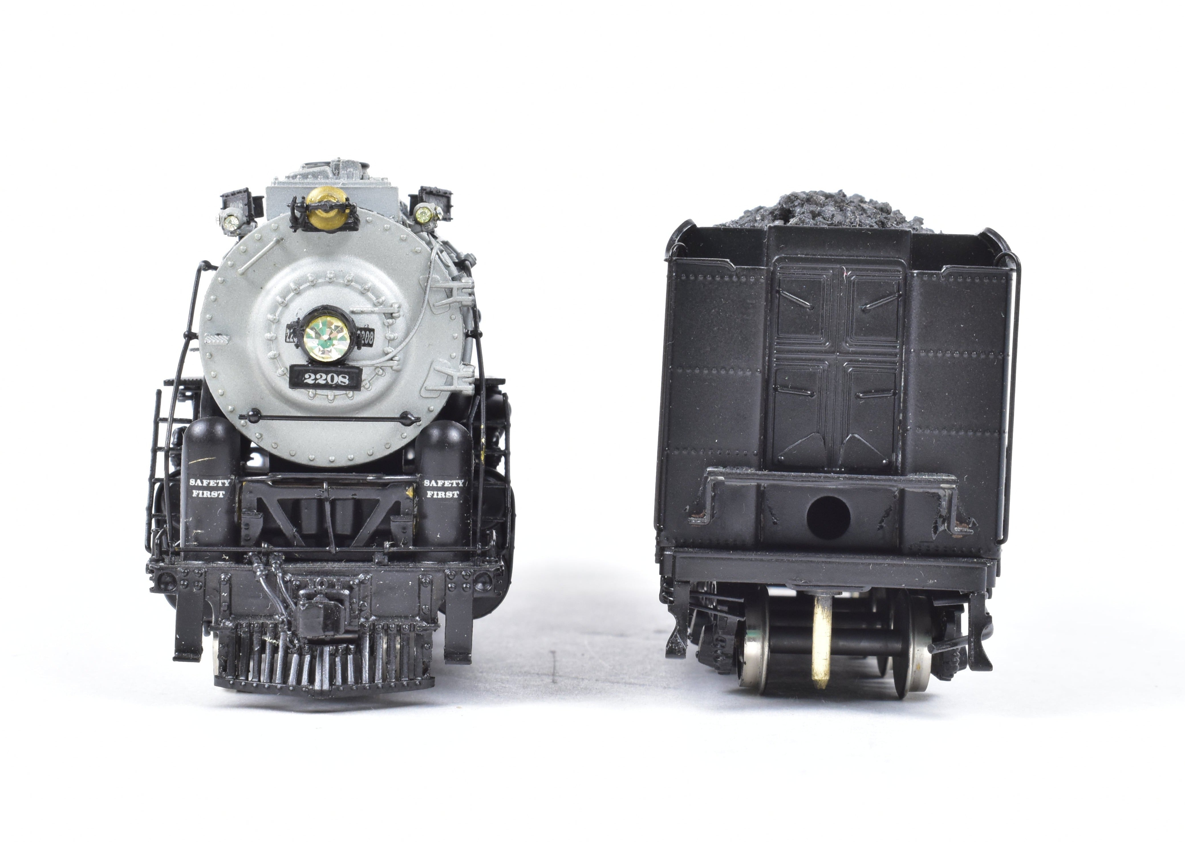 HO Scale Brass PFM - Fujiyama Missouri Pacific 4-8-4 2200/2208 Locomotive