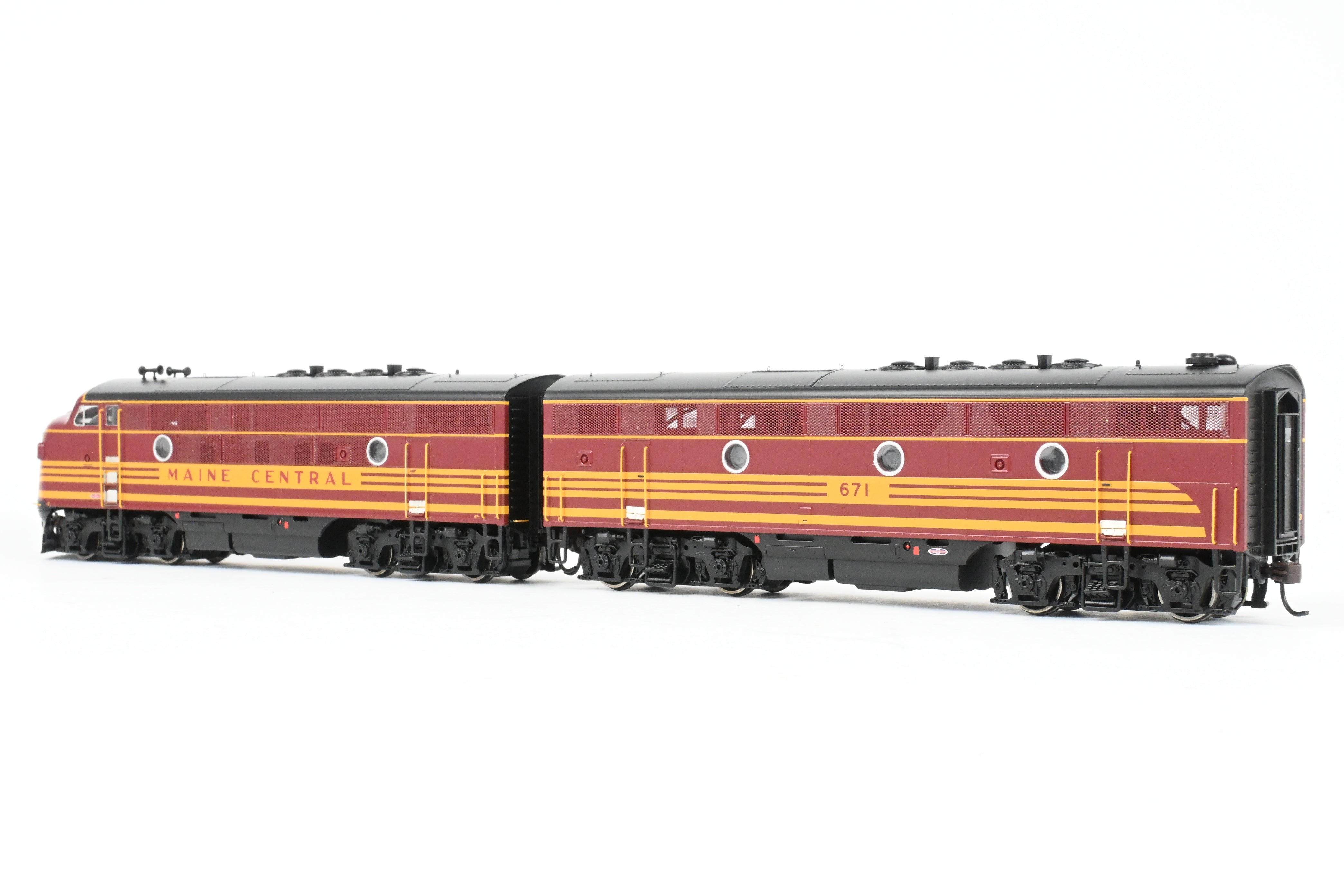 Athearn Genesis B&M Boston & Maine EMD F3-A/B Phase II Mint Passenger Set