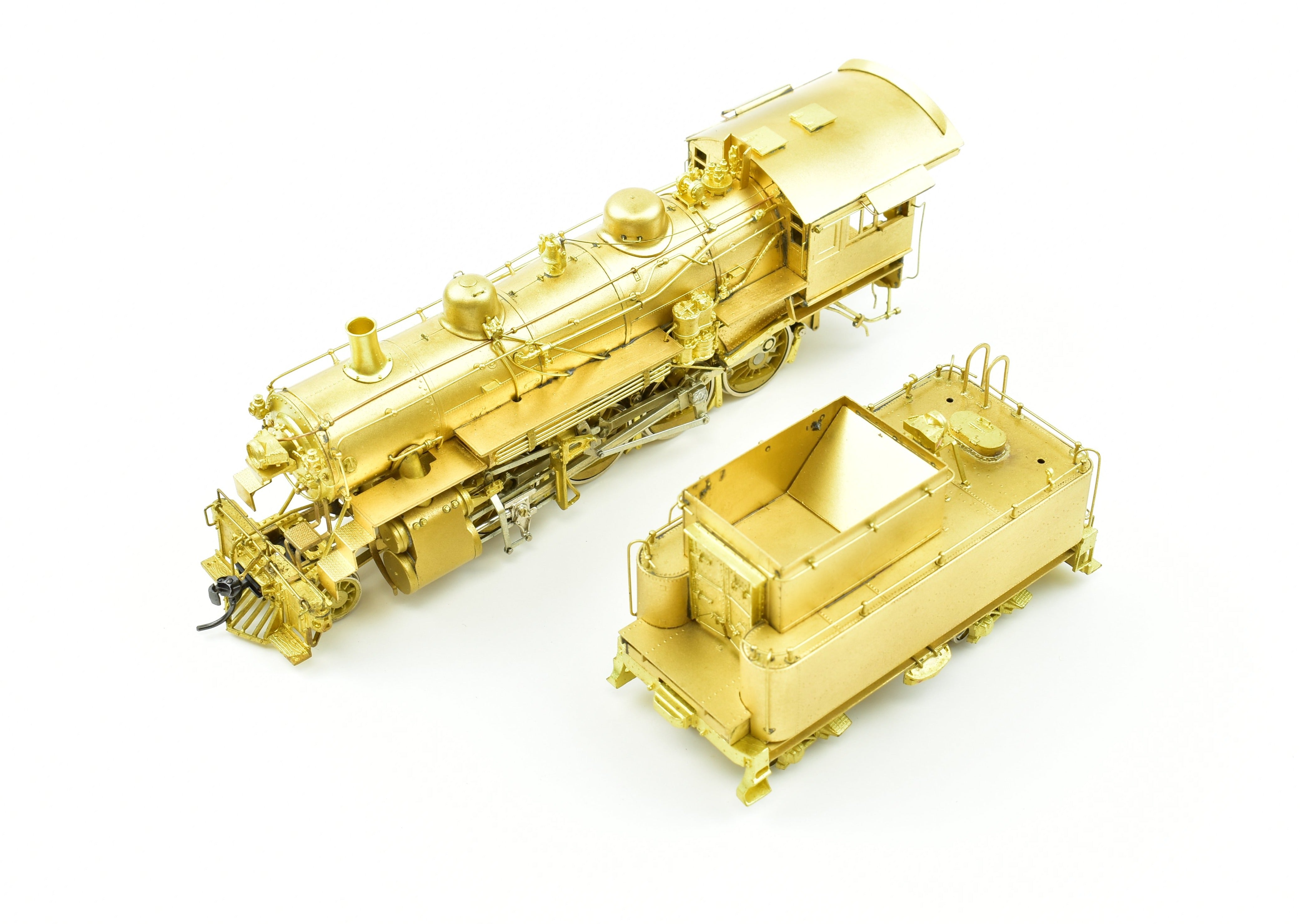 HO Scale Brass Steam Locomotive - W&R Enterprises Soo - Soo Line F-10-S/F-21-S 2-8-0 Model