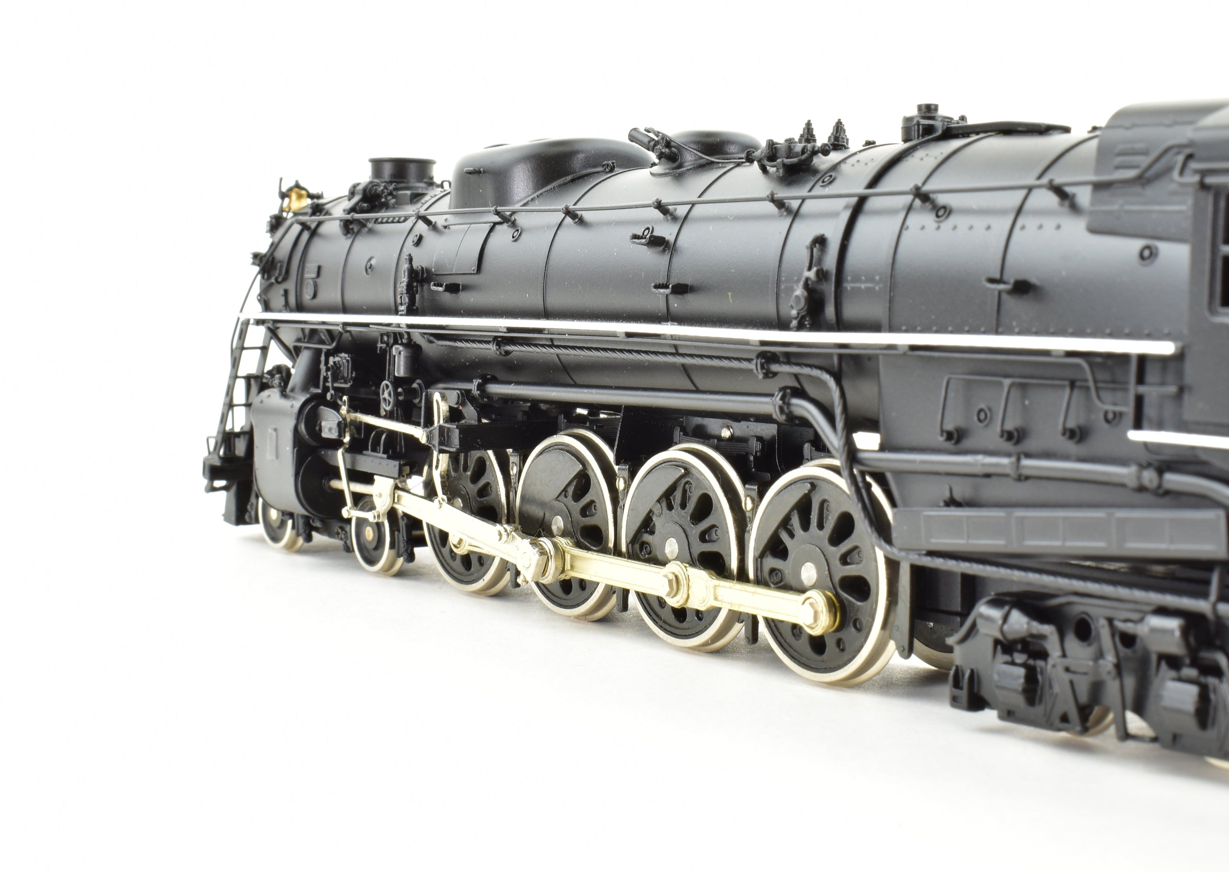 Rare HO Scale Brass Model Train - PFM Fujiyama Milwaukee Road 4-8-4 Class S-2 1985 Factory Painted