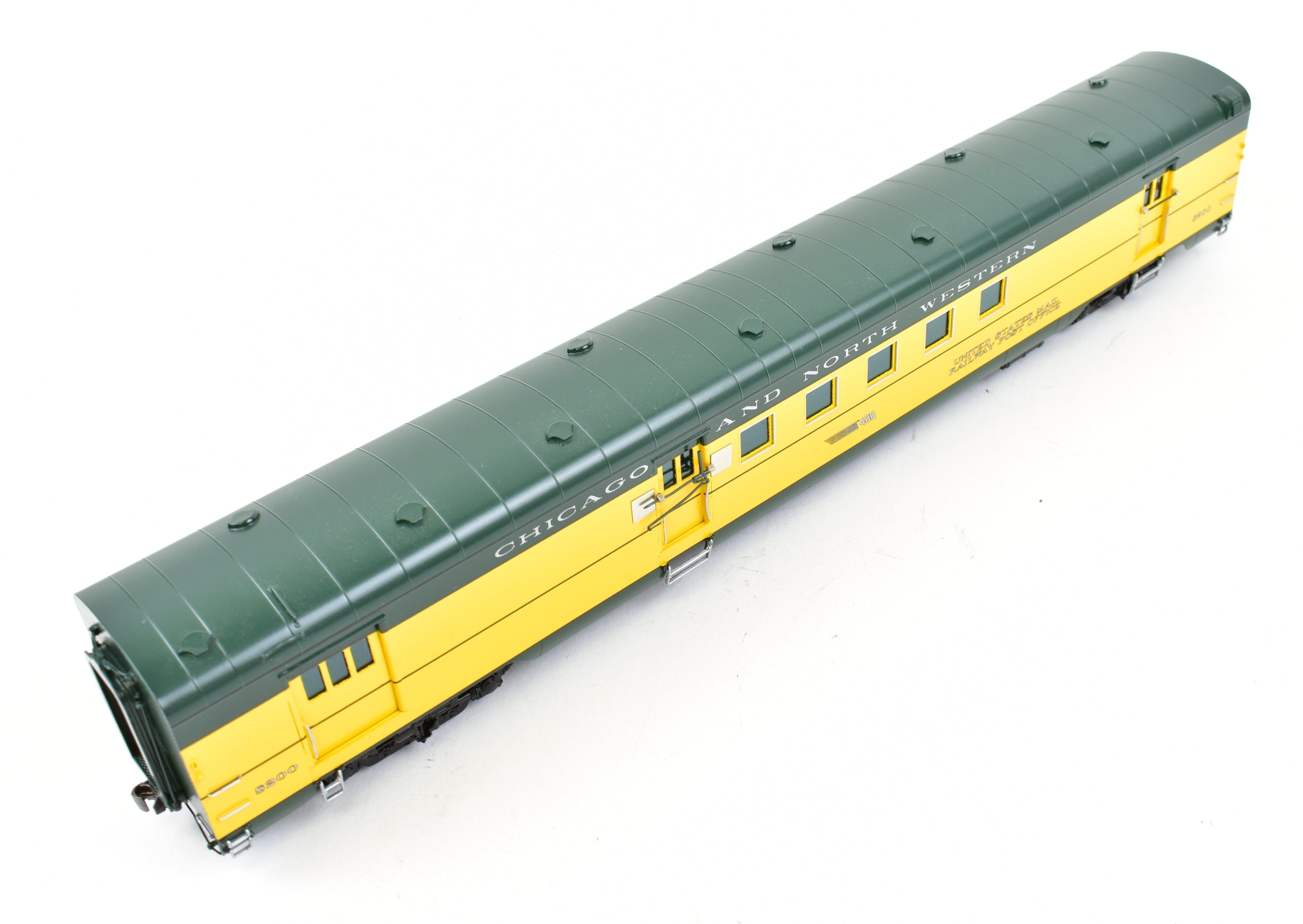 HO Brass C&NW Chicago and North Western 400 60' Mail RPO Baggage Car #8200