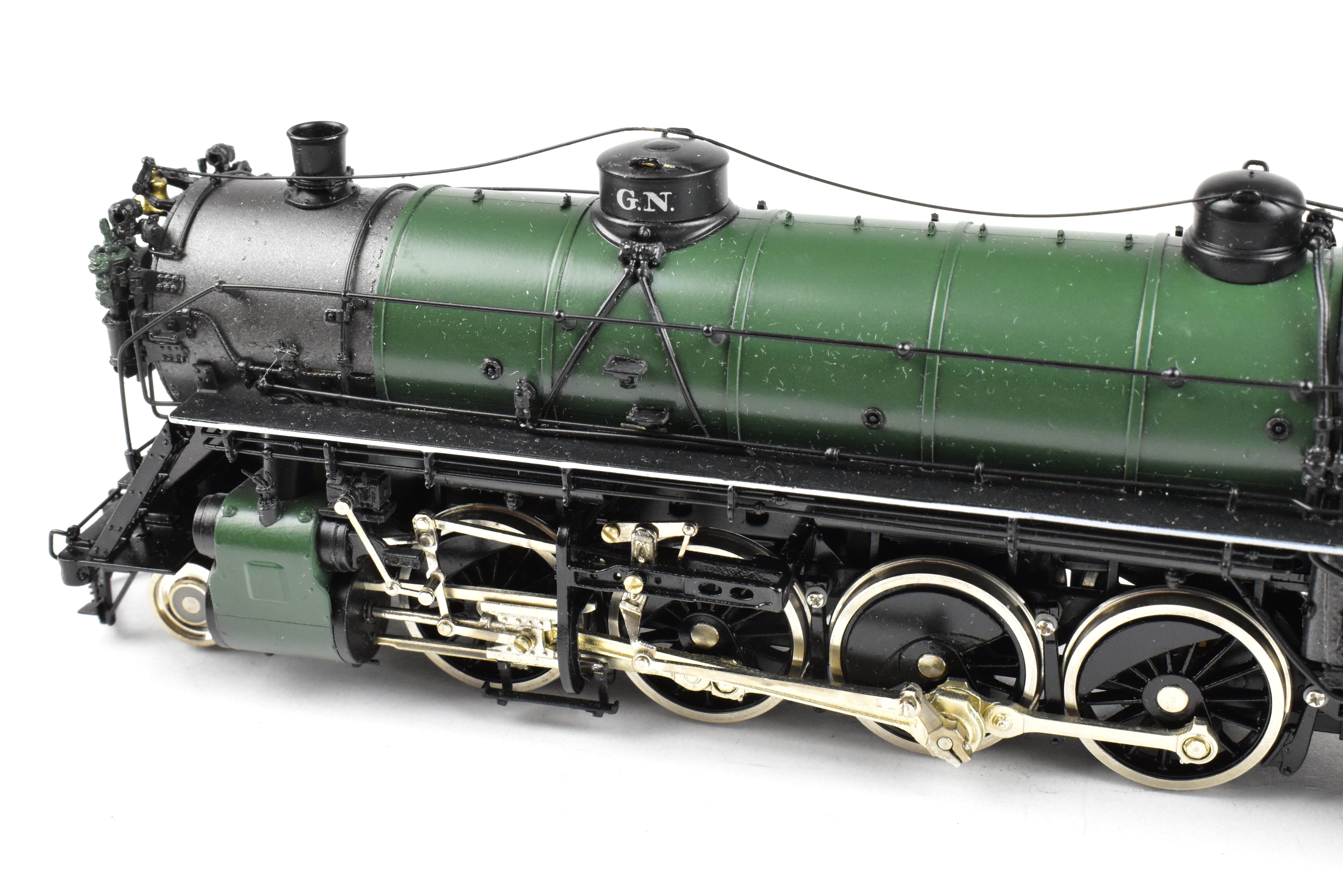 HO Scale Brass Model Train - Precision Scale Co. (PSC) Great Northern Class O - 7 with Vestibule Cab 2 - 8 - 2 Freight Locomotive