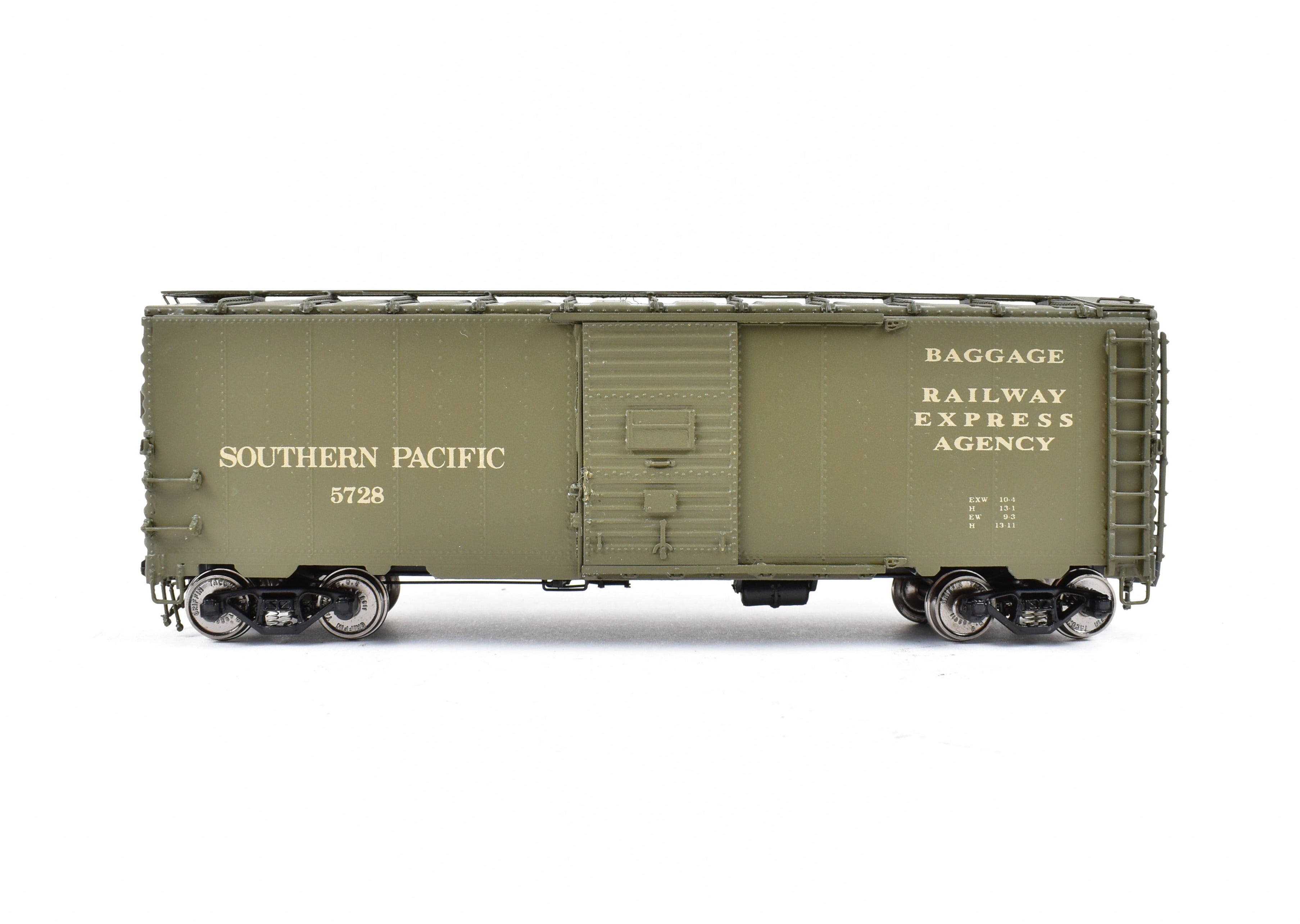 HO Scale Brass Southern Pacific B-50-24 Express Boxcar No. 5728 FP by Beaver Creek