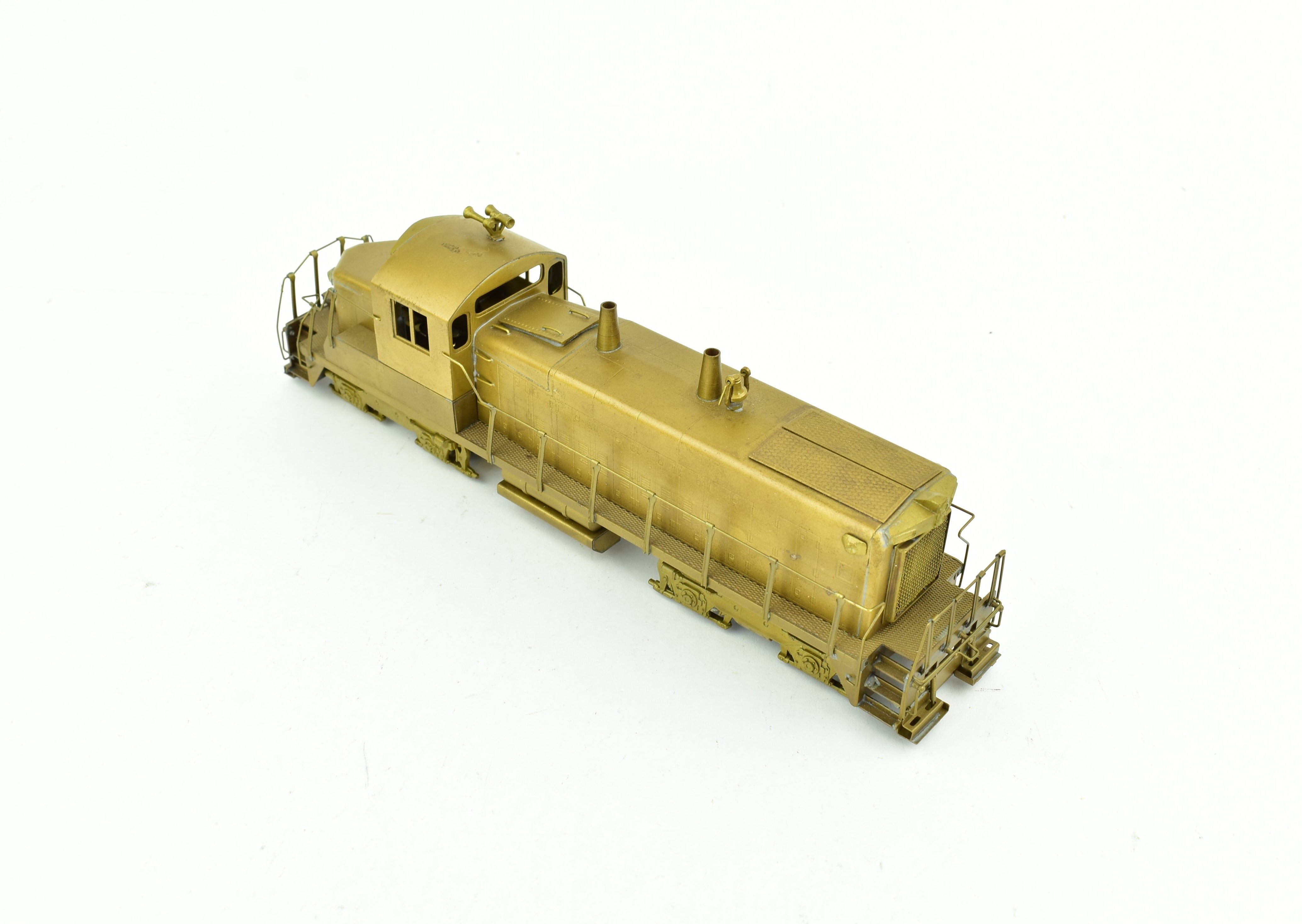 HO Scale Brass Model Trains by HO Brass Trains Inc. - Chicago & Illinois Midland Railway EMD RS - 1325 Diesel Switcher Model Train