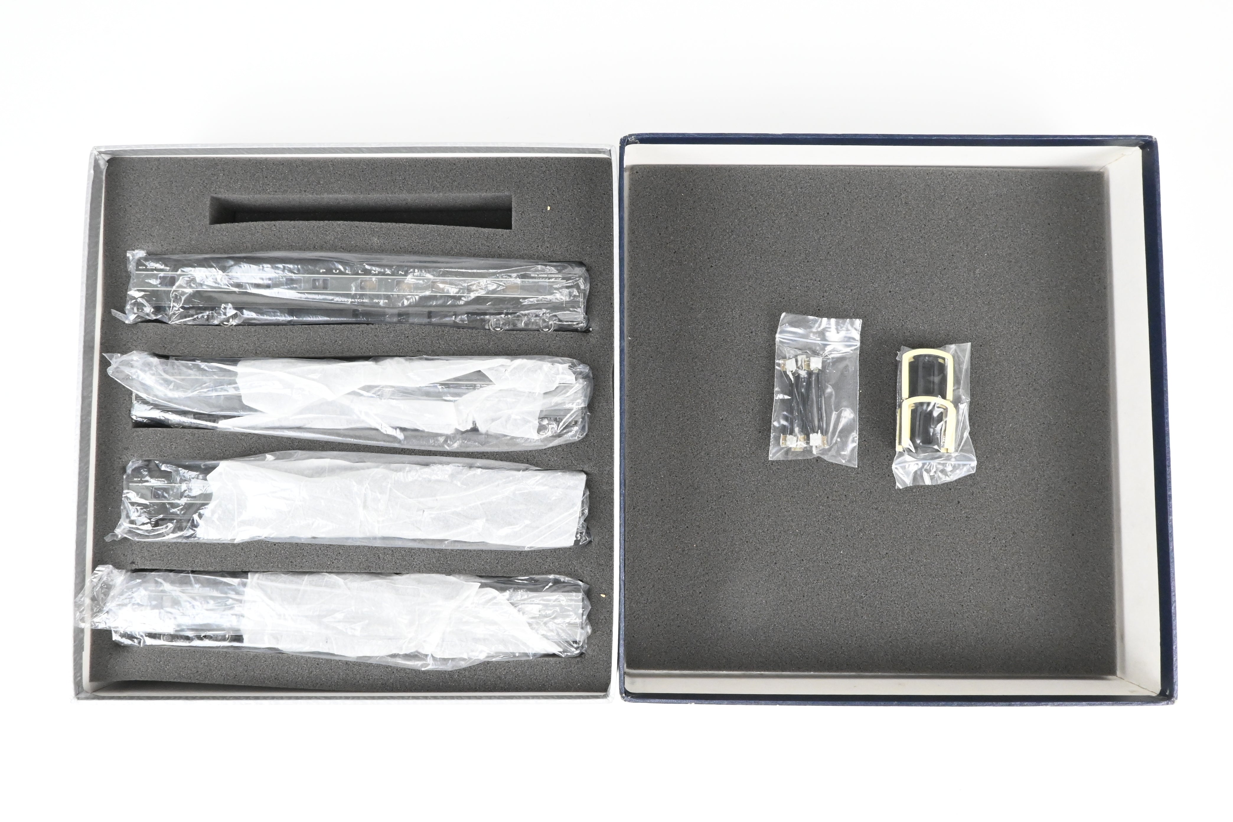 High - Quality HO Scale Brass Erie Limited 8 - Car Set Representing New York Central's 20th Century Limited in 1948, Factory - Painted, Set #2