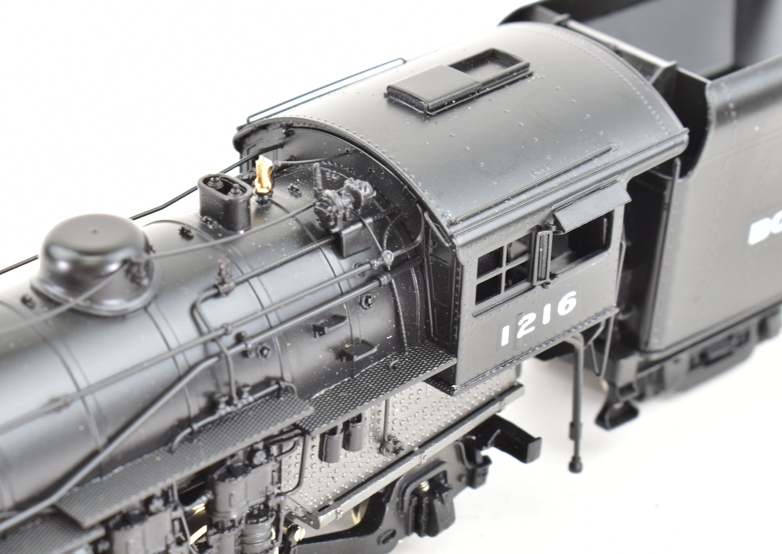 HO Scale Brass Model Train CON Key Imports B&A - Boston & Albany H - 5j Class 2 - 8 - 2 Mikado Steam Locomotive #1216 with Factory Painting