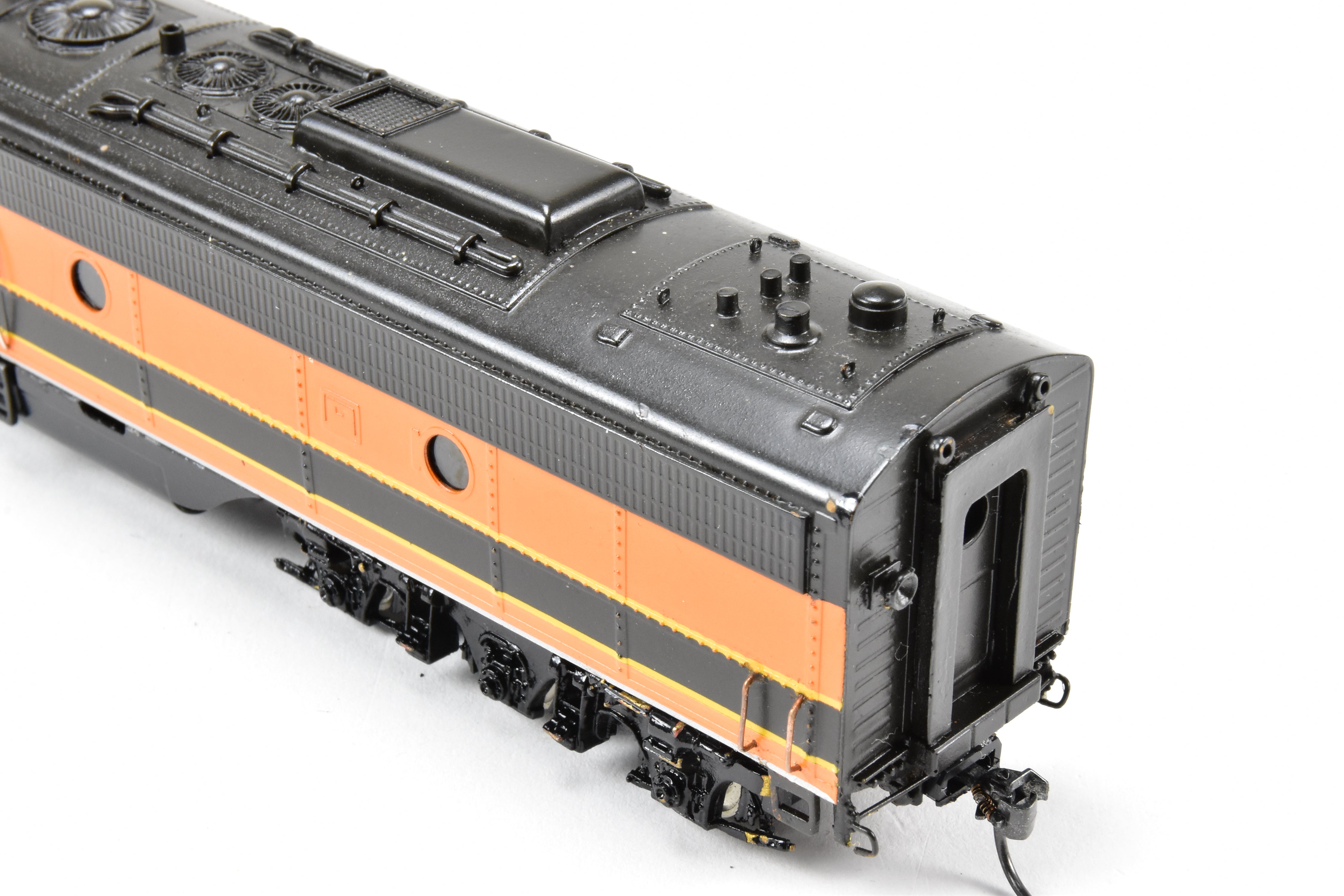 HO Scale Brass Balboa Great Northern EMD E - 8 A/B Set Passenger Diesel Locomotives for the Empire Builder Route
