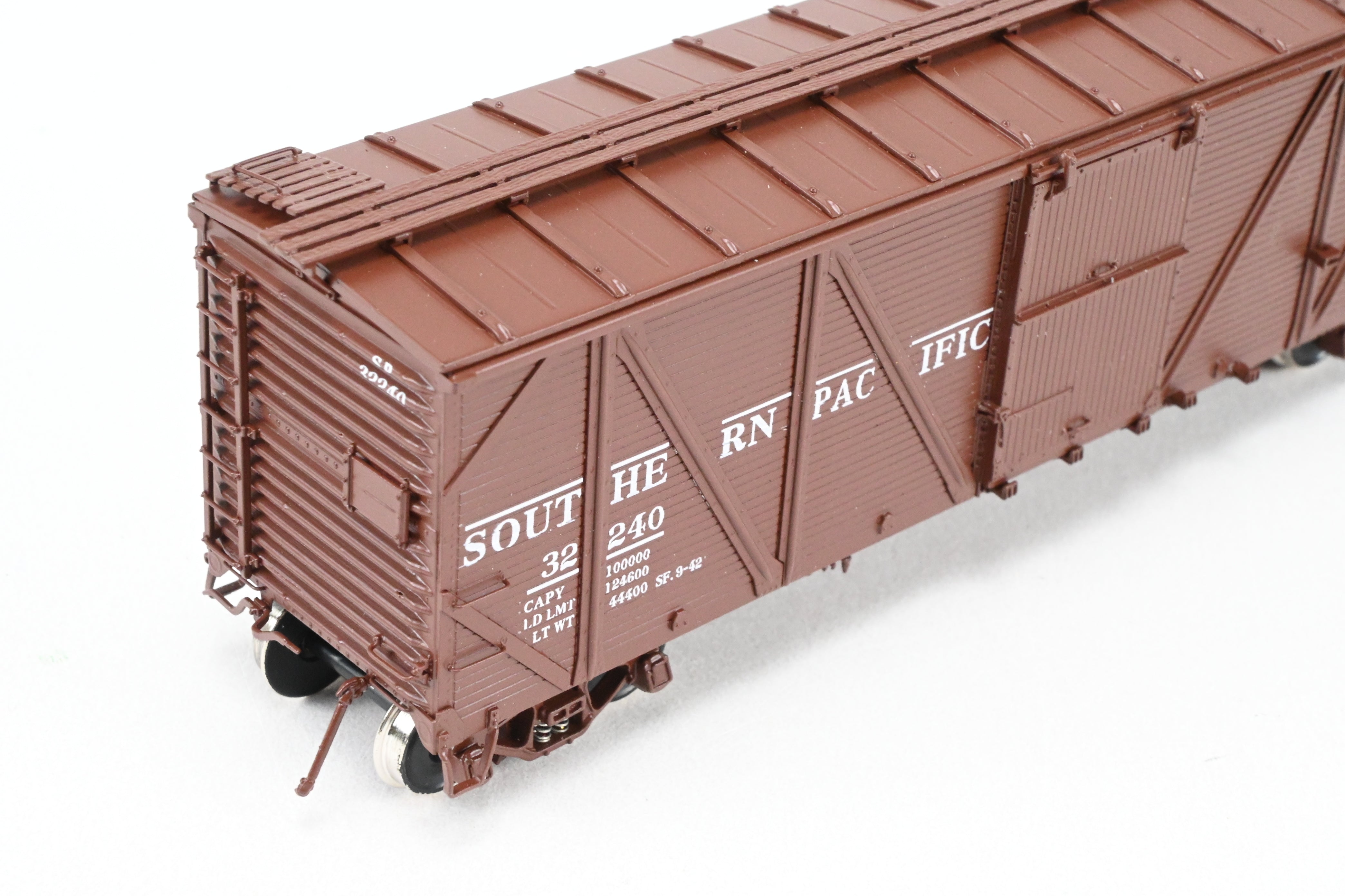 HO Scale Brass Challenger Imports Southern Pacific Class B - 50 - 15 Outside Braced Wood - Sheathed Box Car with Hutchins Roof, Model Number FP #32240