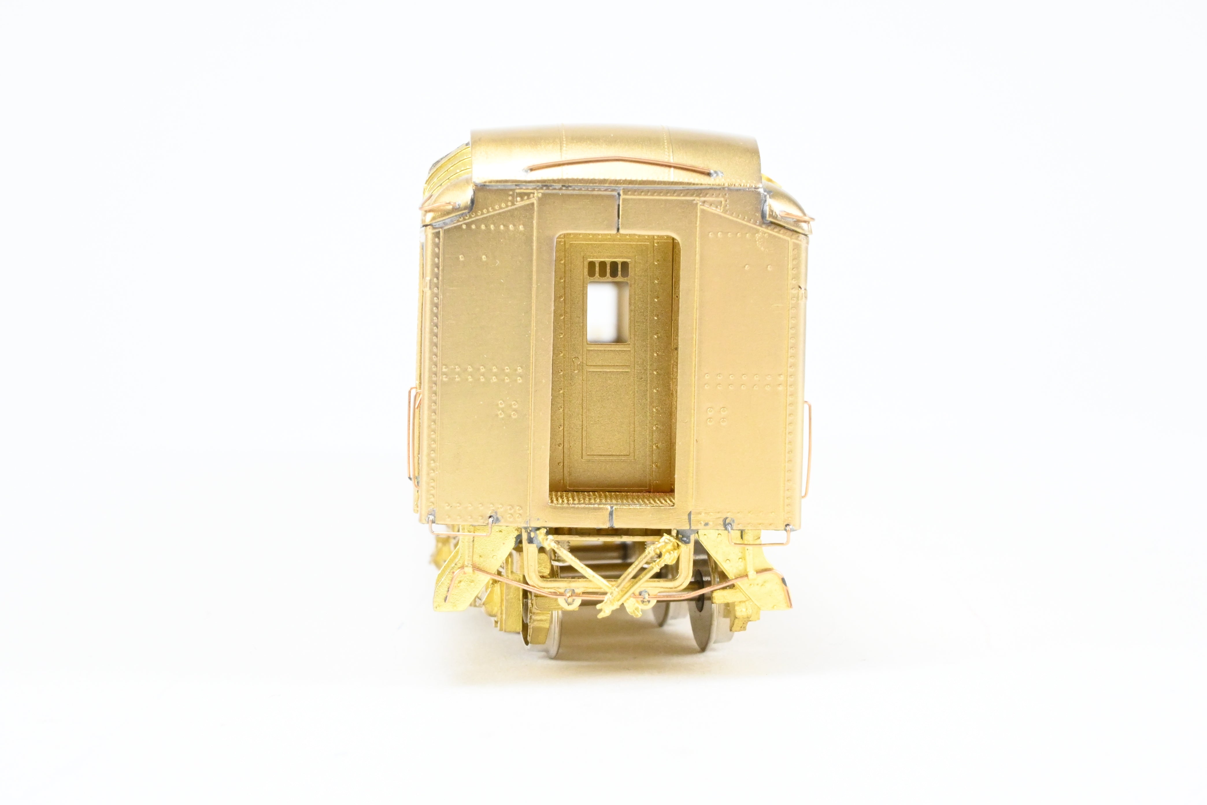 High - Quality HO Scale Brass Model of Great Brass Fleet NYC - New York Central Pullman HW Collectors Limited Edition “Central Square” 3 Compartment - 2 Drawing Room Observation Plan 3959
