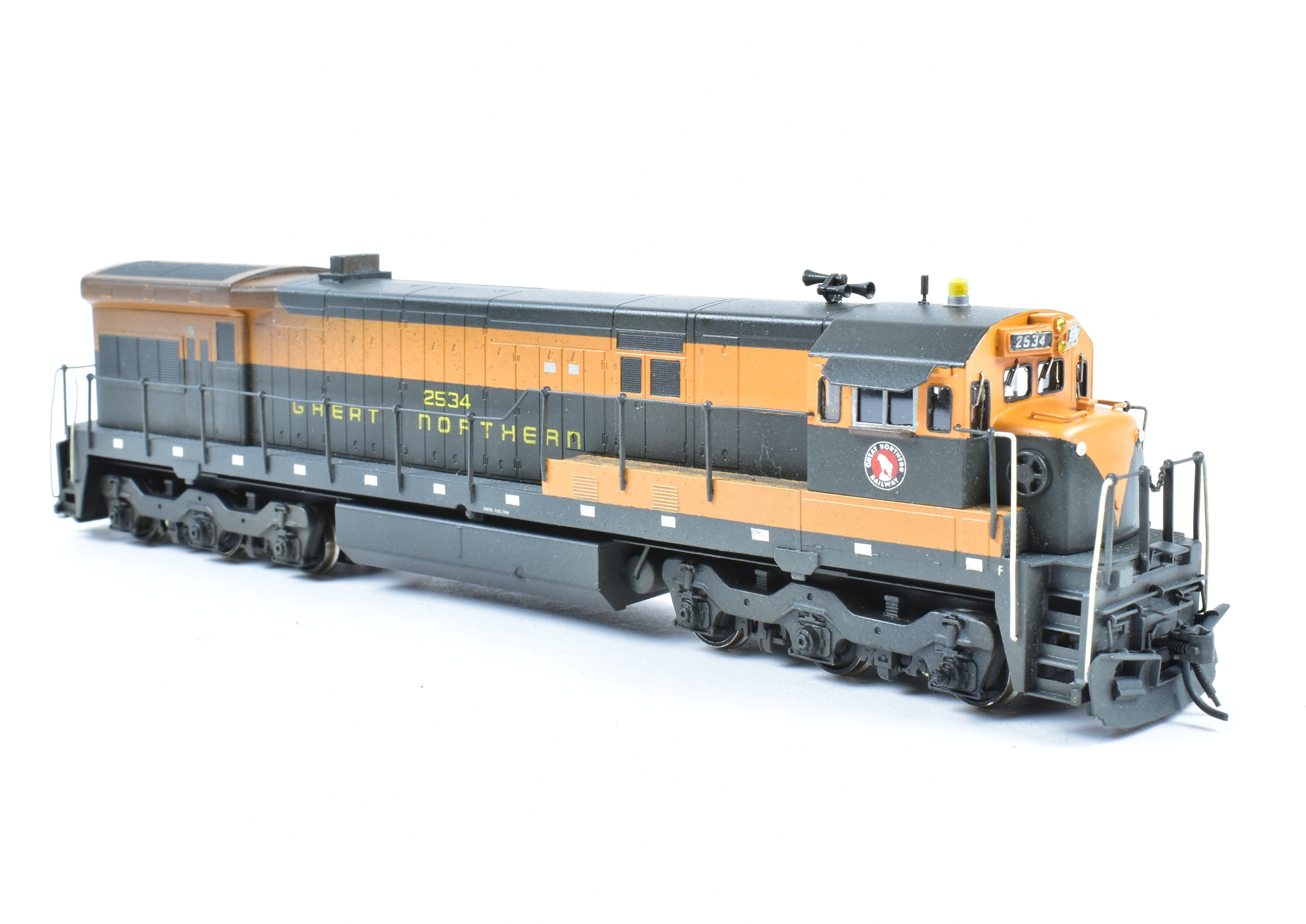 HO Scale Brass ALCO Great Northern General Electric U - 33C Diesel Locomotive Model GN for Model Train Enthusiasts
